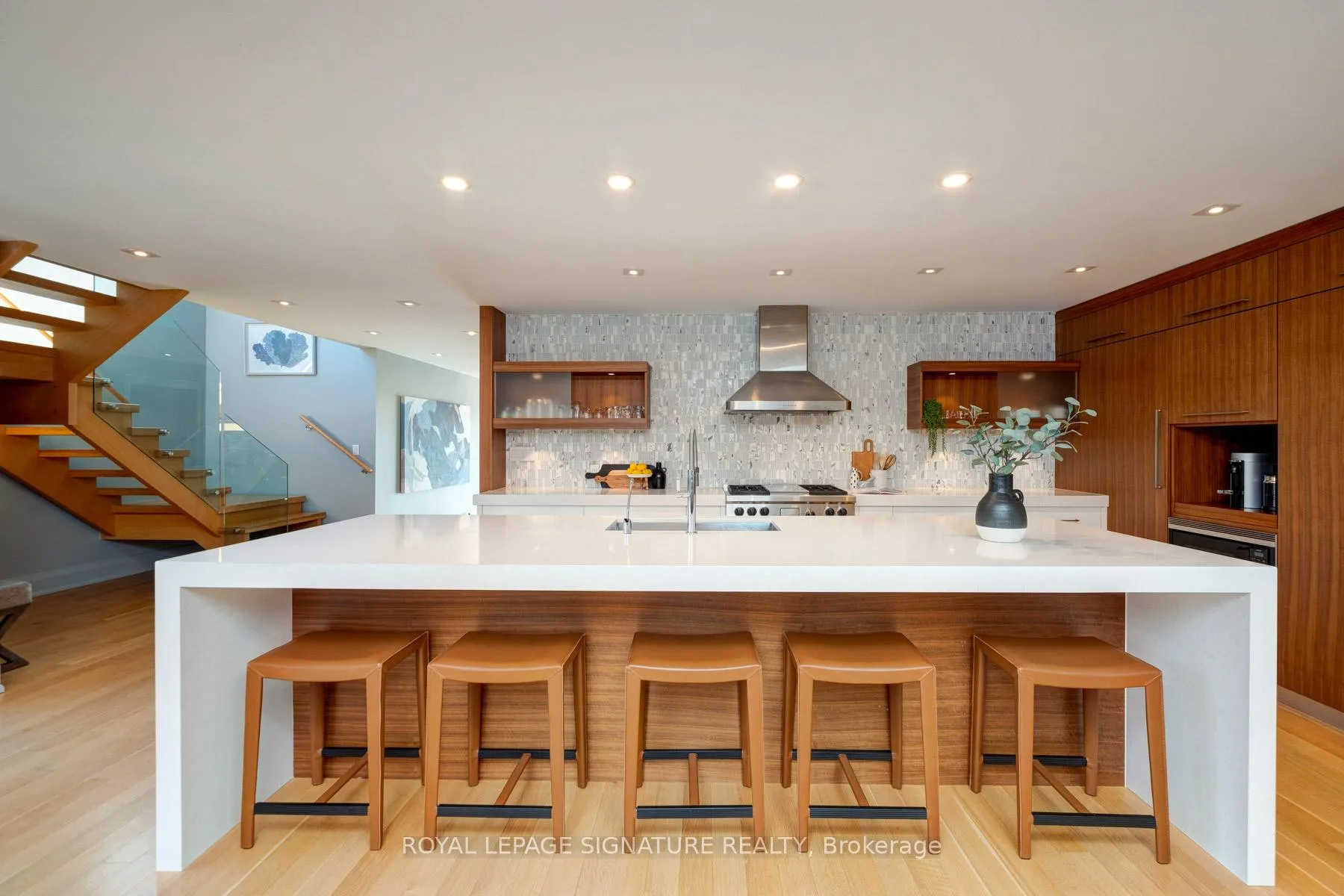 Photo 5 of 185 Morrison Road, Oakville, Morrison — HOMEH