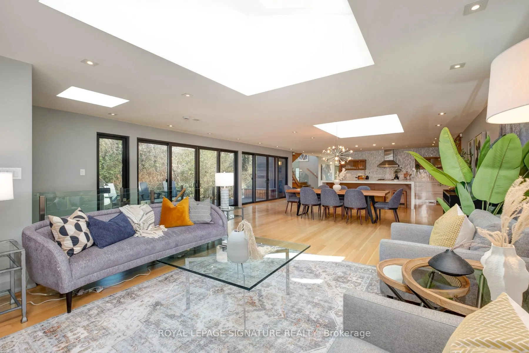 Photo 13 of 185 Morrison Road, Oakville, Morrison — HOMEH