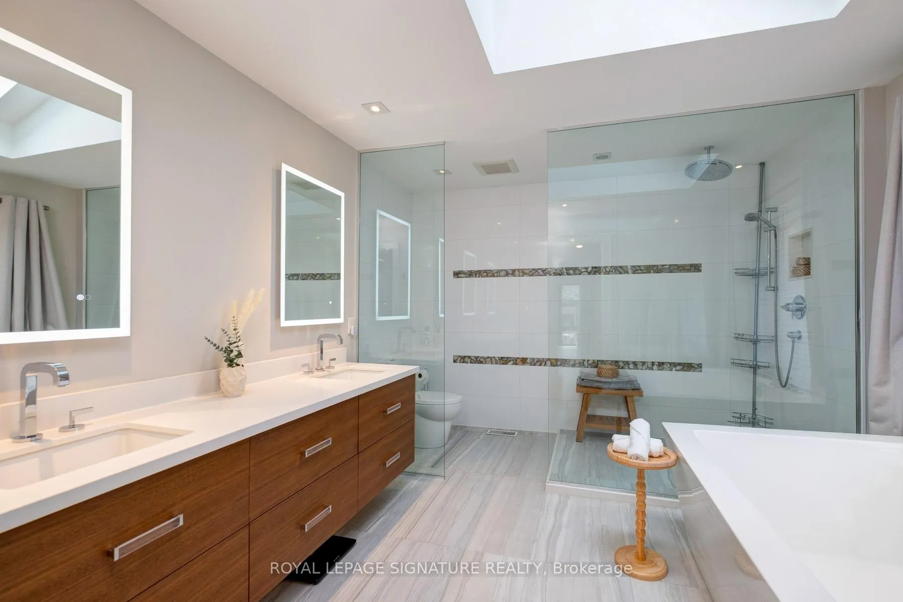 Photo 22 of 185 Morrison Road, Oakville, Morrison — HOMEH