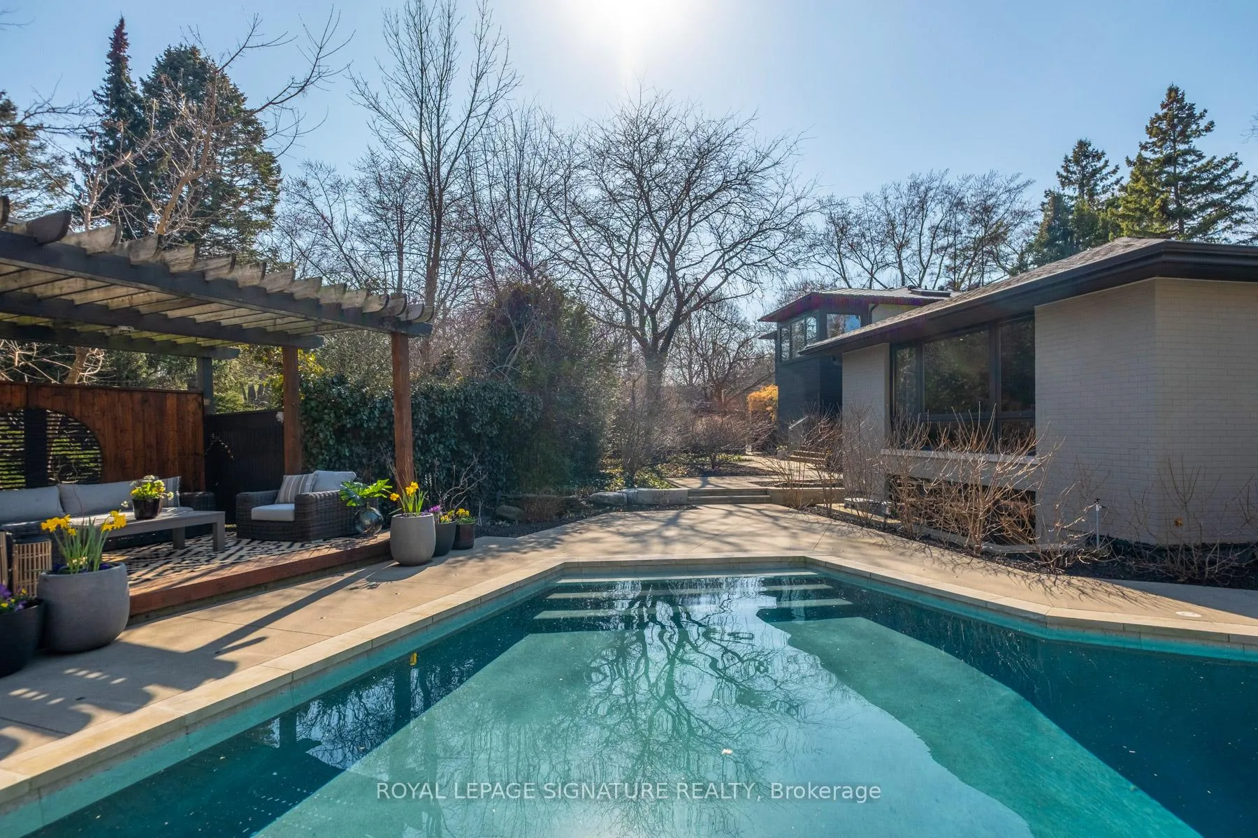 Photo 46 of 185 Morrison Road, Oakville, Morrison — HOMEH