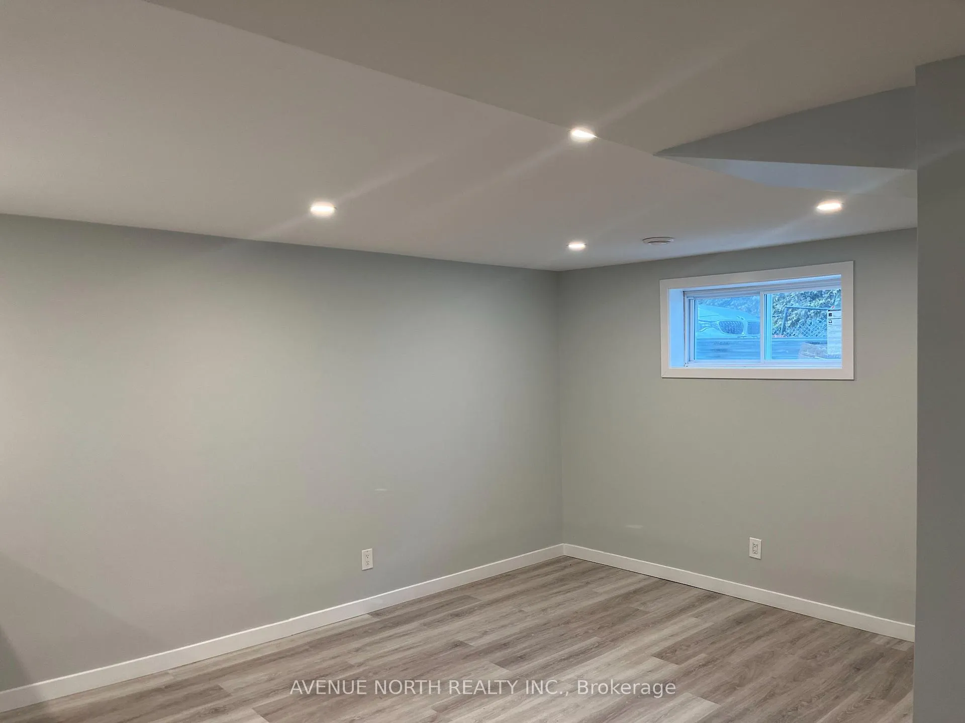 Photo 10 of Unit B, 4187 Navan Road, Ottawa, Navan — HOMEH