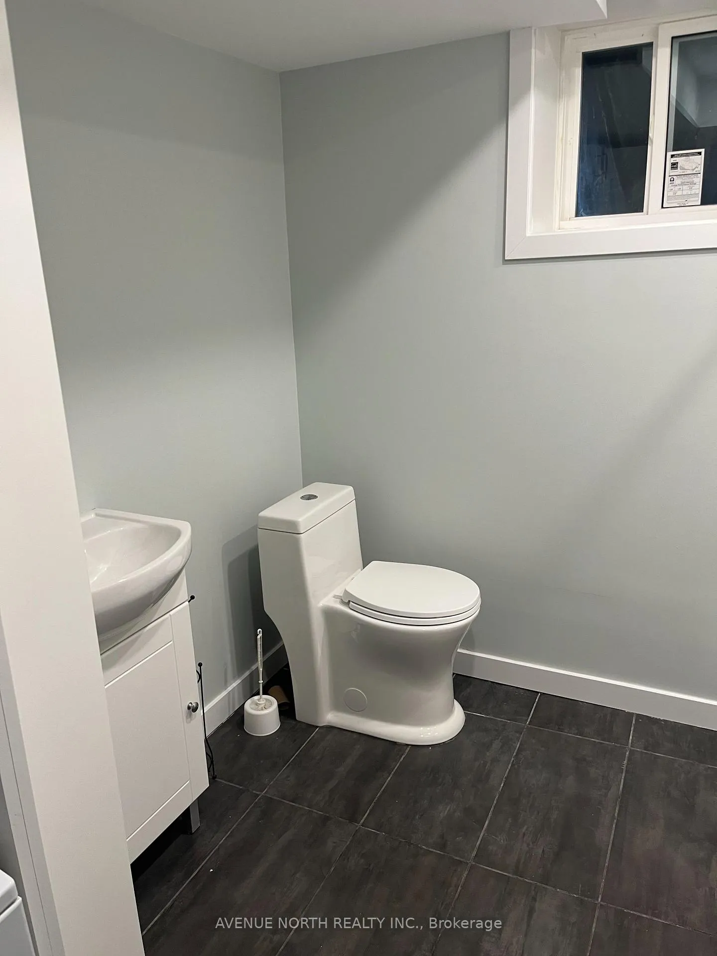 Photo 17 of Unit B, 4187 Navan Road, Ottawa, Navan — HOMEH