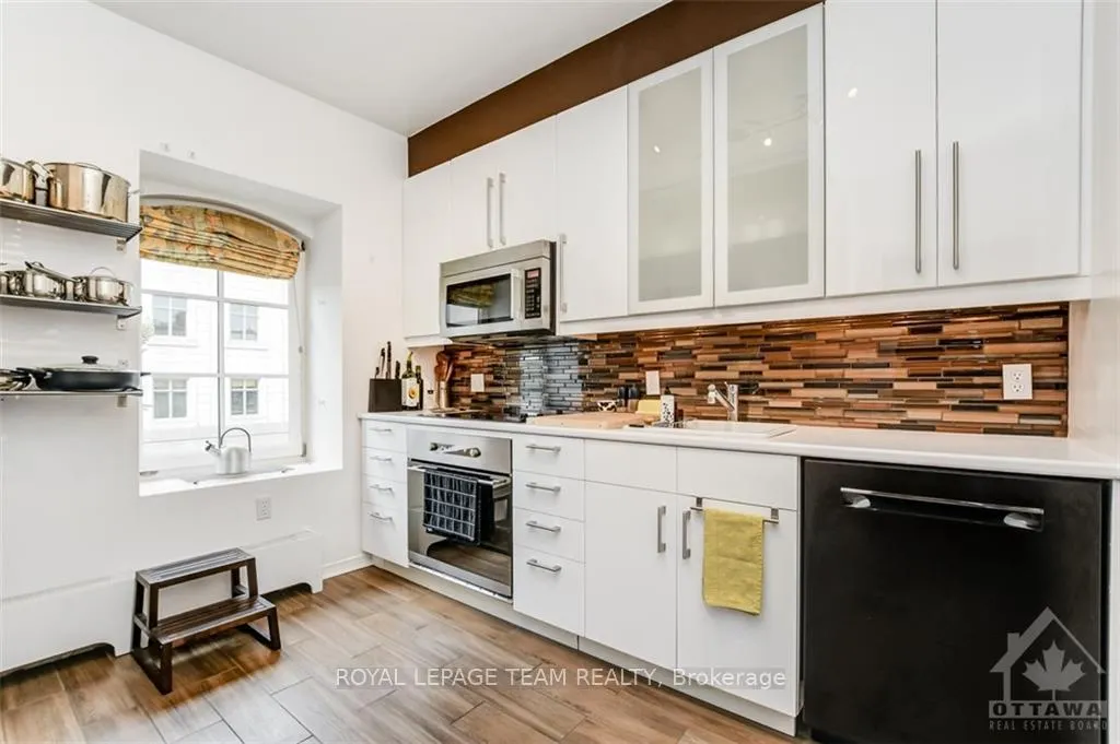 Photo 7 of Unit 3, 10 Clarence Street, Ottawa, Lower Town/Byward Market — HOMEH