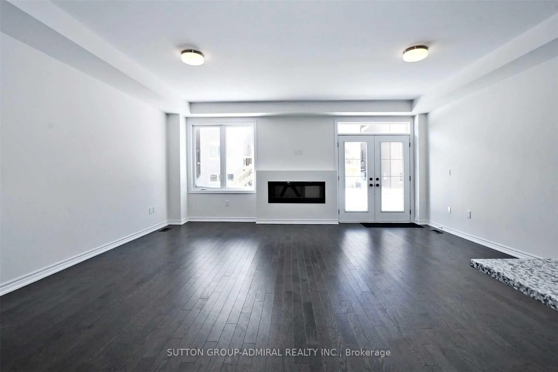Photo 4 of 1477 Blackmore Street, Innisfil, Alcona — HOMEH