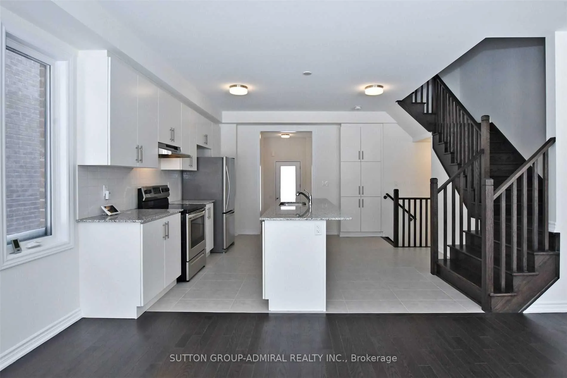Photo 5 of 1477 Blackmore Street, Innisfil, Alcona — HOMEH