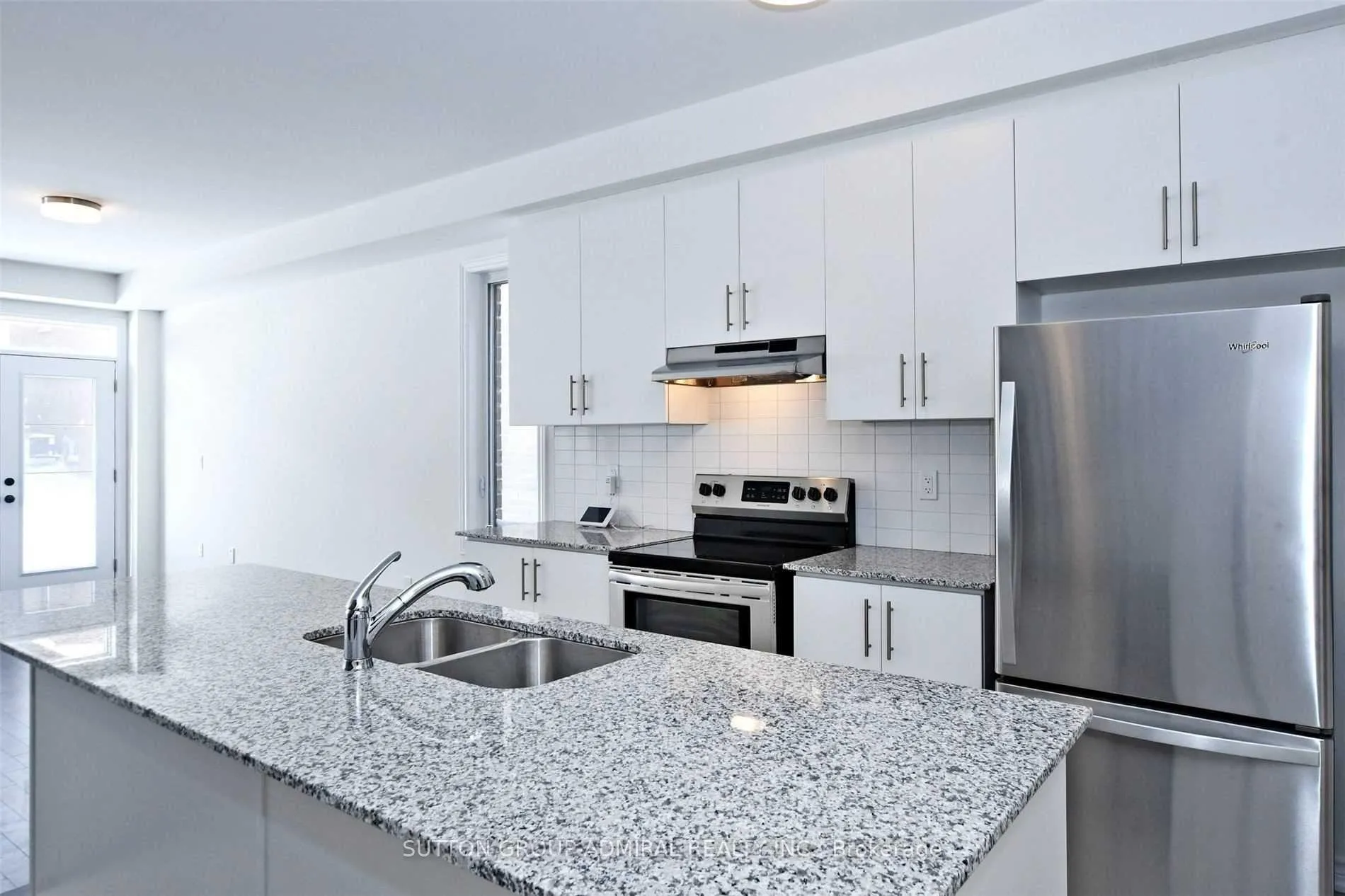 Photo 6 of 1477 Blackmore Street, Innisfil, Alcona — HOMEH