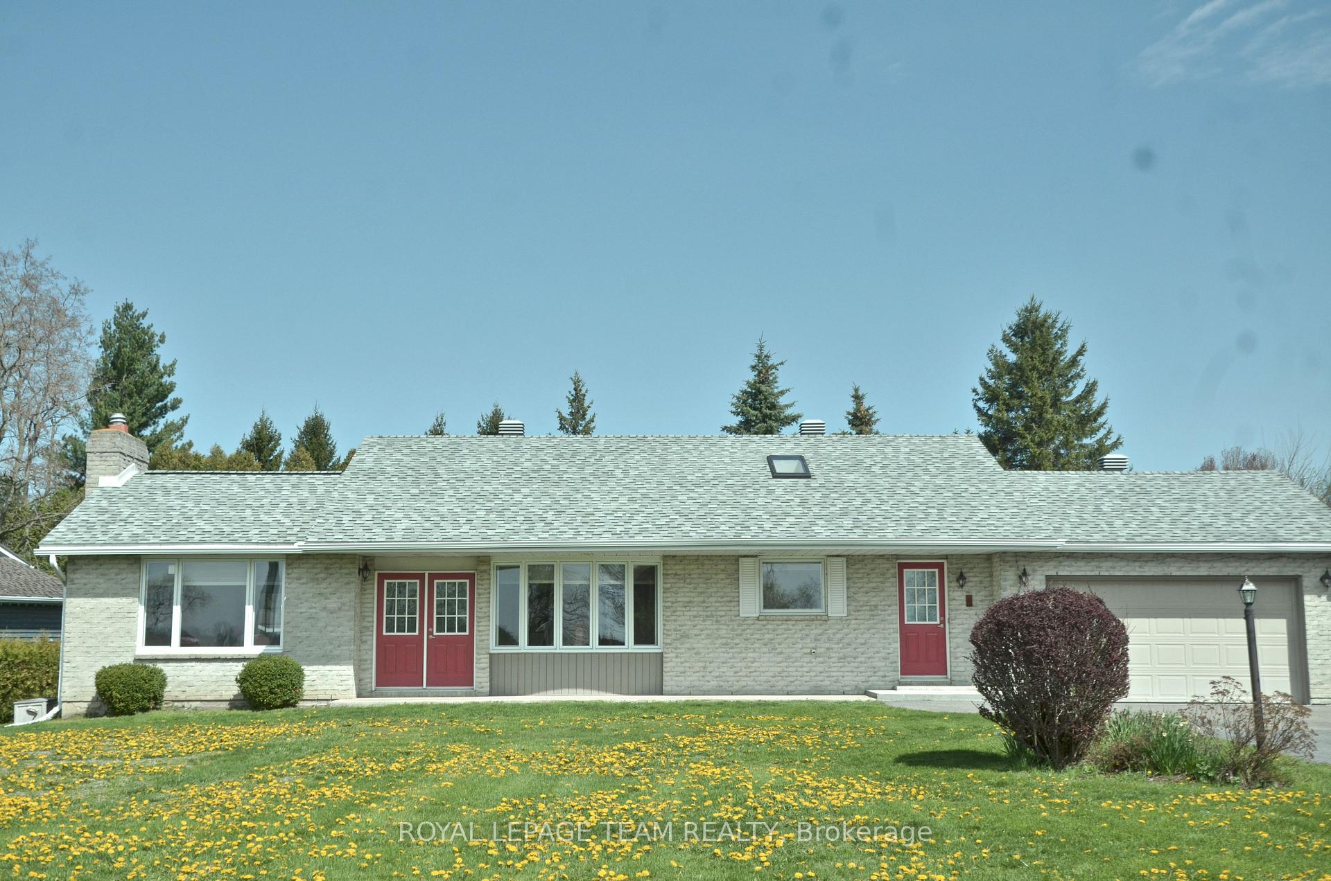 Photo 2 of 11119 Grisdale Boulevard W, South Dundas, South Dundas (Matilda) Twp — HOMEH