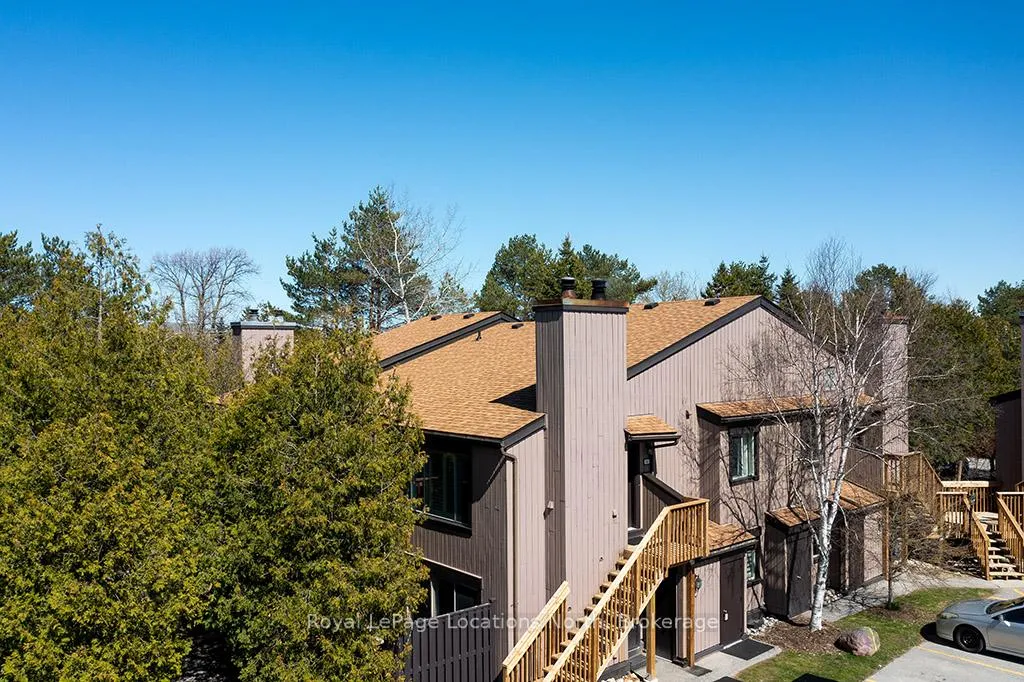 Photo 4 of Unit 141, 27 Dawson Drive, Collingwood — HOMEH