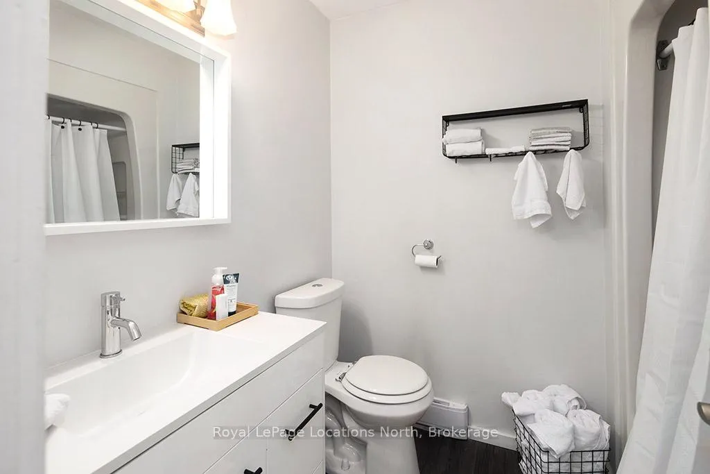 Photo 16 of Unit 141, 27 Dawson Drive, Collingwood — HOMEH