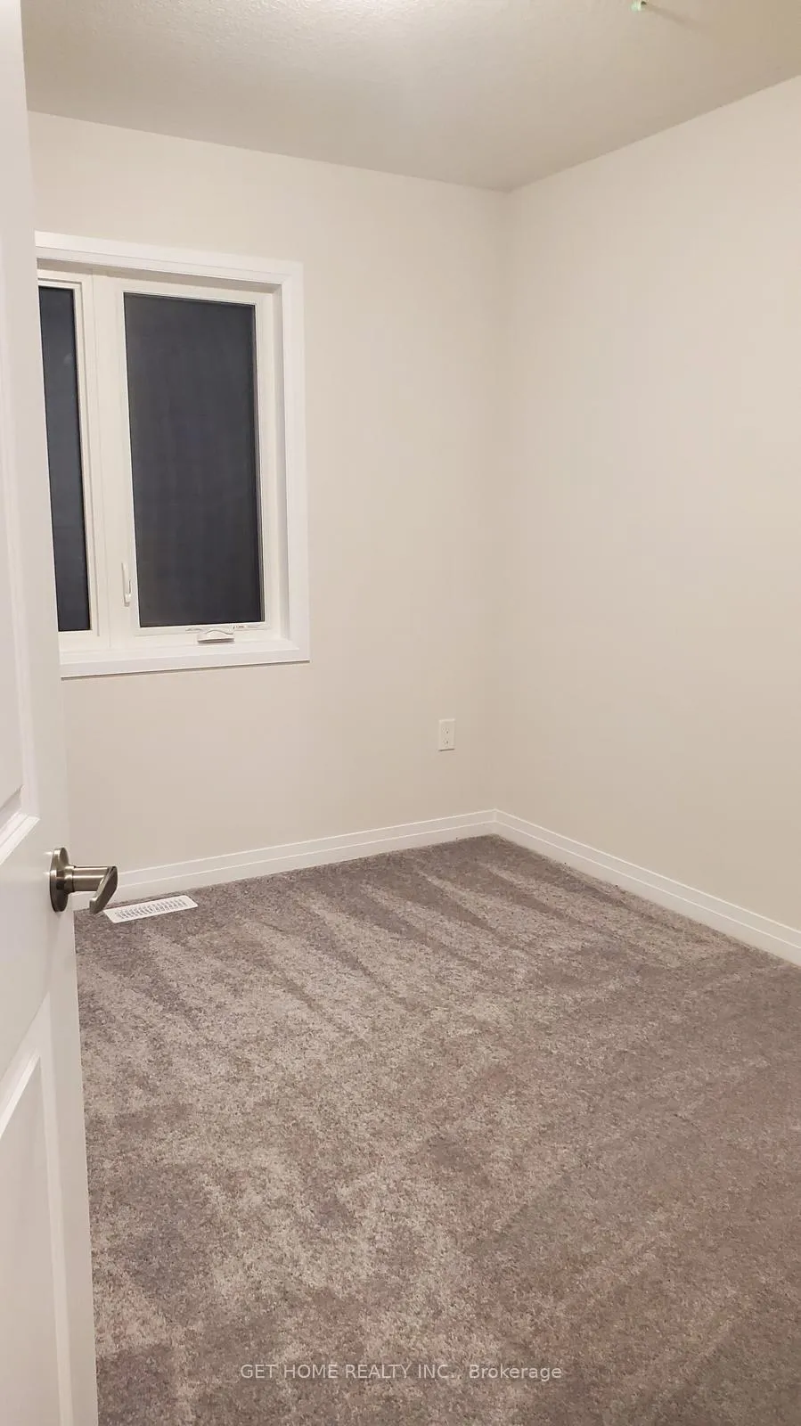 Photo 9 of 278 Newman Drive, Cambridge — HOMEH