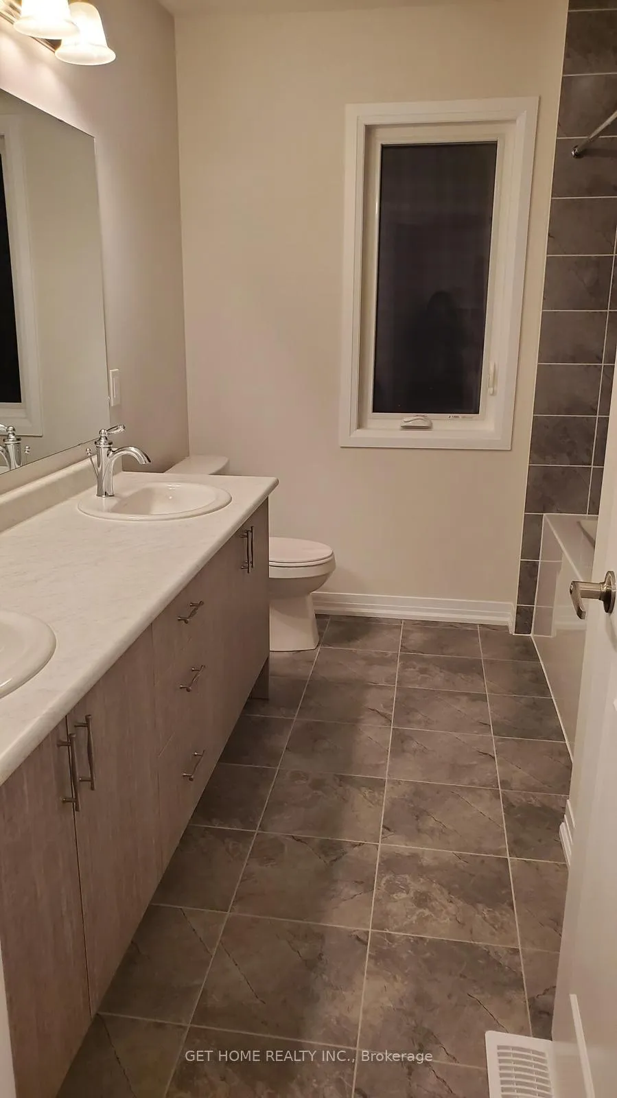 Photo 20 of 278 Newman Drive, Cambridge — HOMEH
