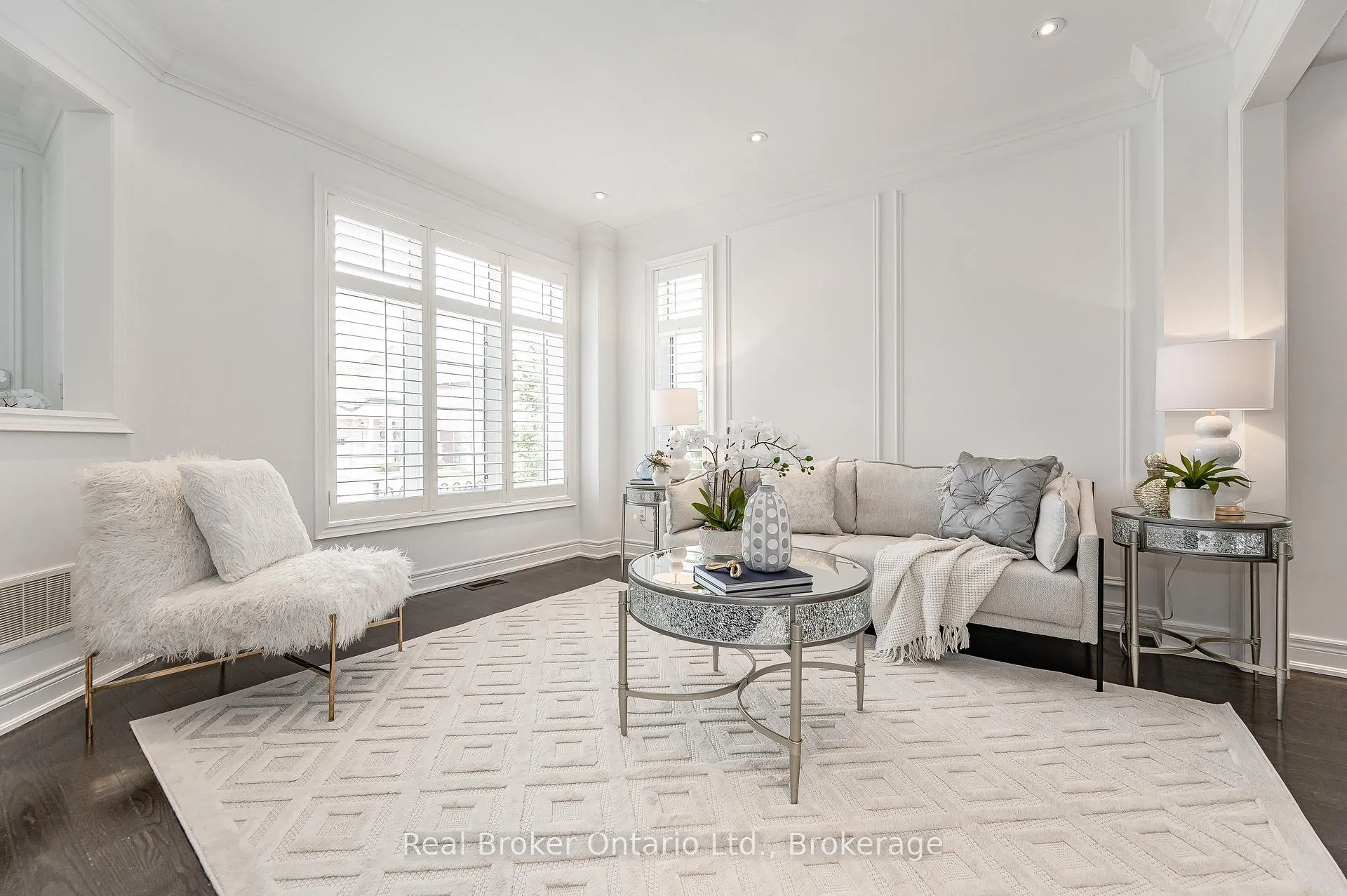 Photo 4 of 540 Bridgeview Road, Oakville, Glenorchy — HOMEH