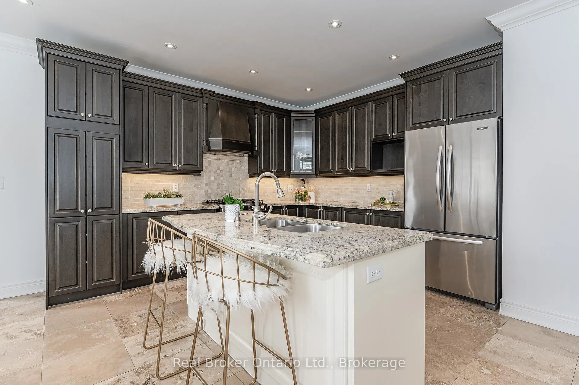 Photo 12 of 540 Bridgeview Road, Oakville, Glenorchy — HOMEH