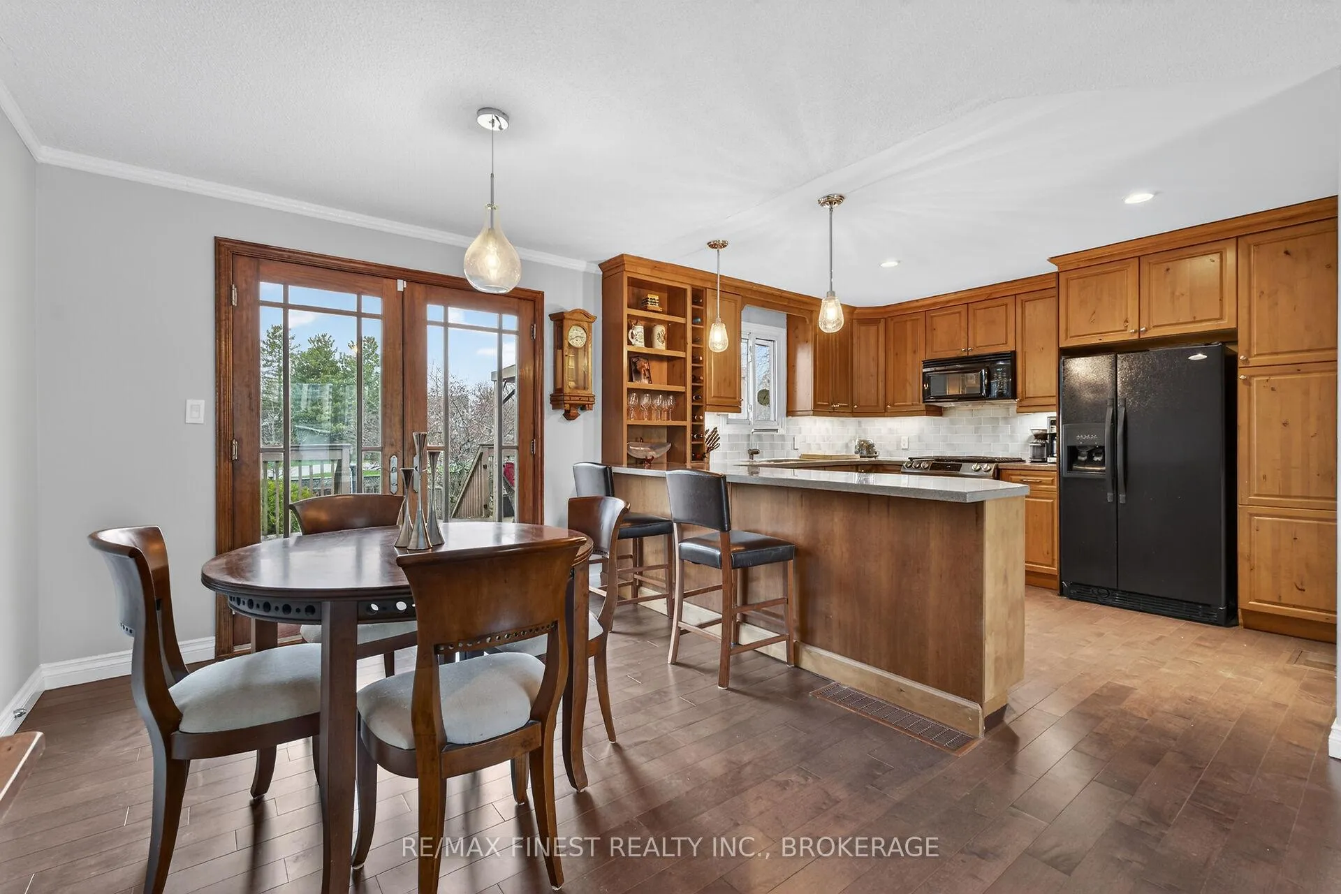 Photo 11 of 15 Point St Mark Drive, Kingston, Kingston East (Incl Barret Crt) — HOMEH