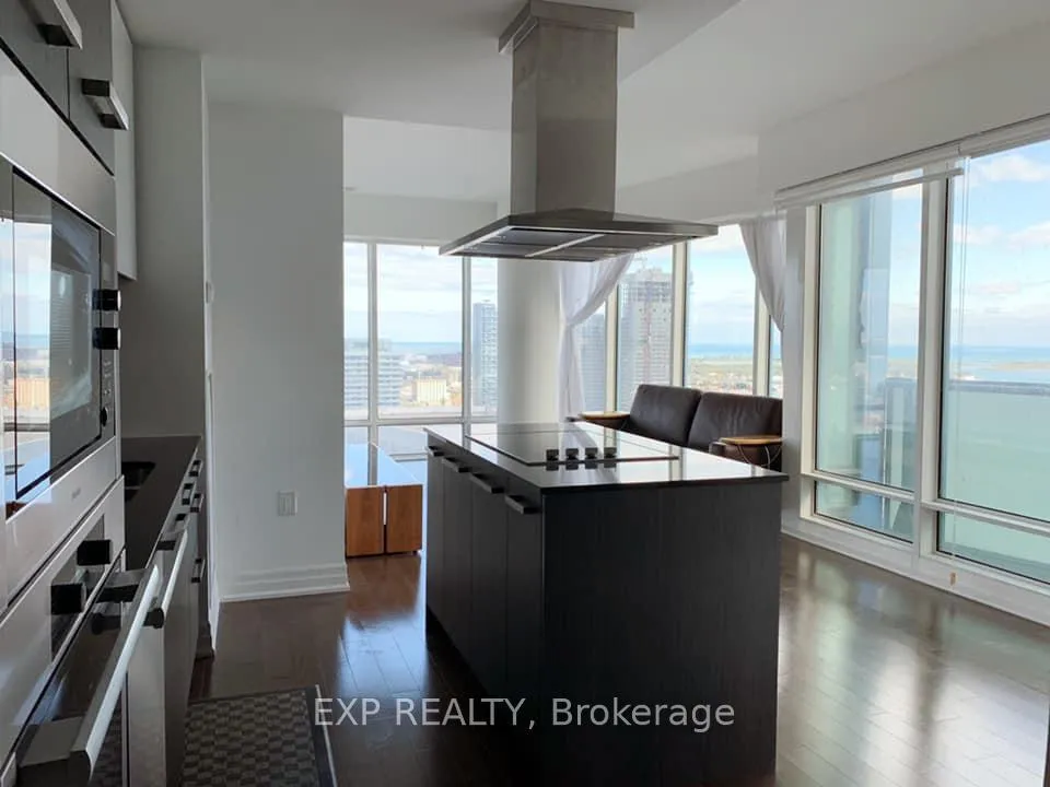 Photo 7 of Unit 3611, 8 The Esplanade, Toronto, Waterfront Communities — HOMEH