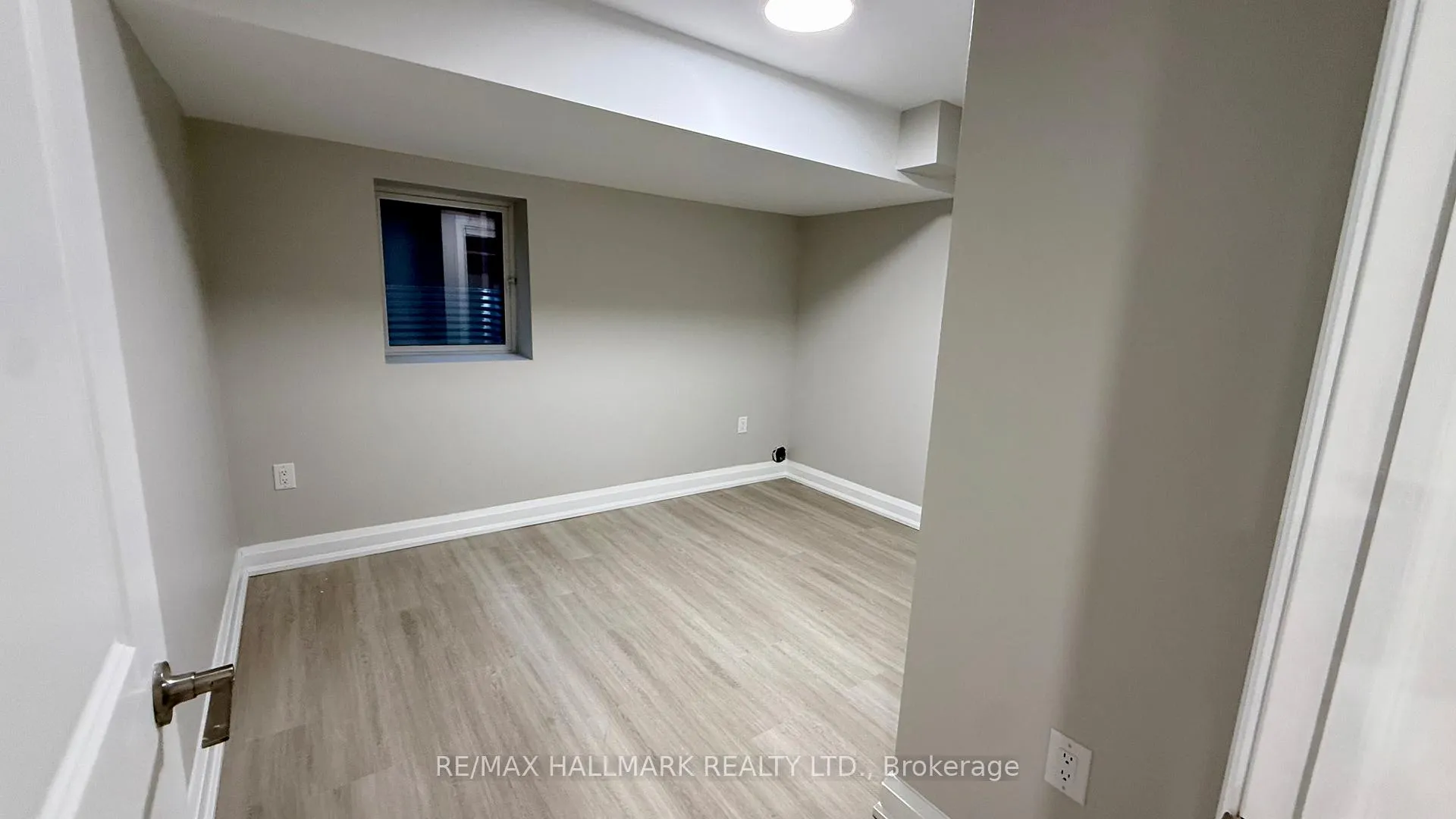 Photo 6 of Unit Basement, 7 Avanti Crescent, Hamilton, Waterdown — HOMEH