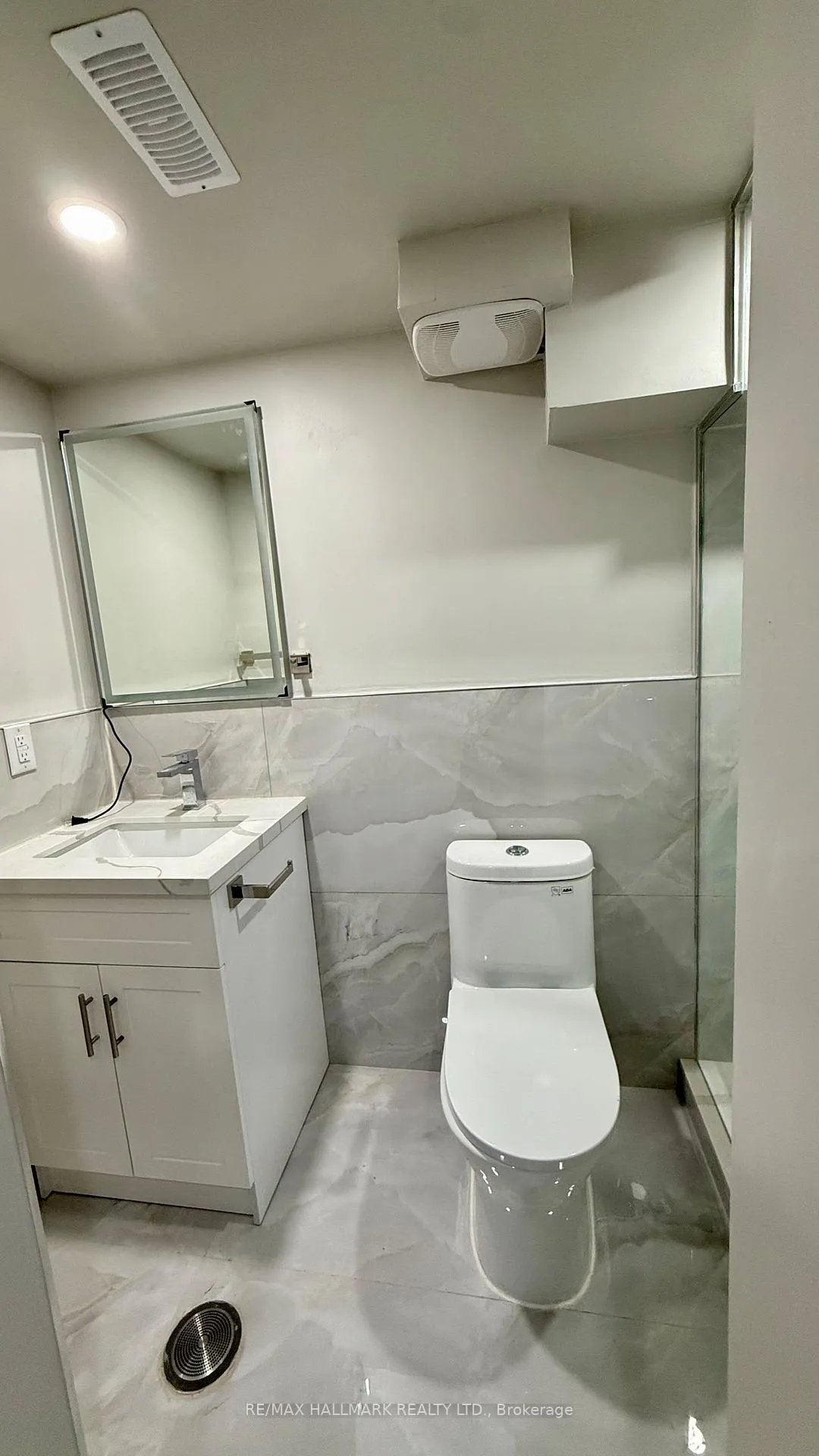 Photo 9 of Unit Basement, 7 Avanti Crescent, Hamilton, Waterdown — HOMEH
