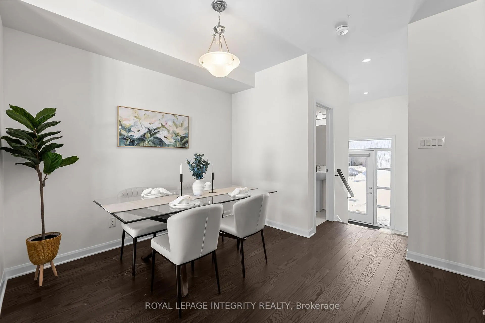 Photo 4 of 166 Invention Boulevard, Ottawa, Kanata - Morgan's Grant/South March — HOMEH