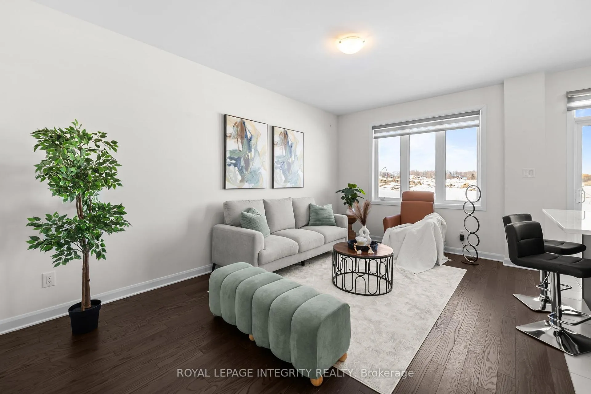 Photo 7 of 166 Invention Boulevard, Ottawa, Kanata - Morgan's Grant/South March — HOMEH