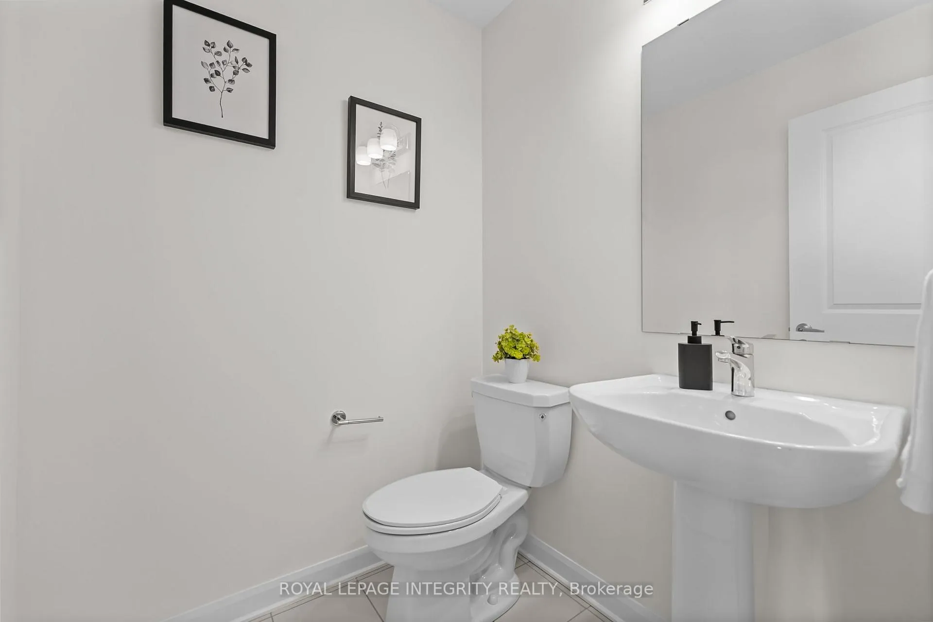 Photo 17 of 166 Invention Boulevard, Ottawa, Kanata - Morgan's Grant/South March — HOMEH