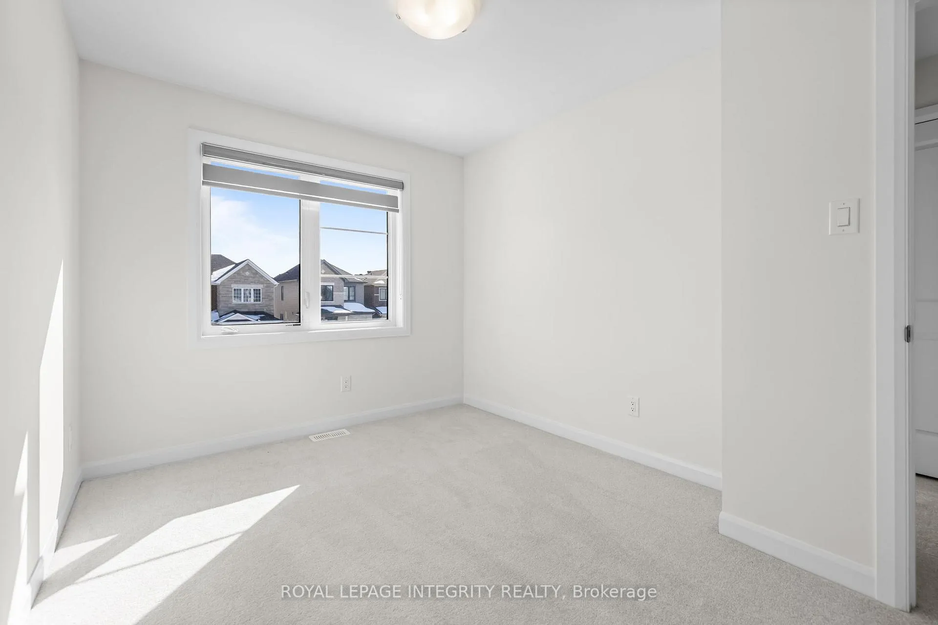 Photo 22 of 166 Invention Boulevard, Ottawa, Kanata - Morgan's Grant/South March — HOMEH