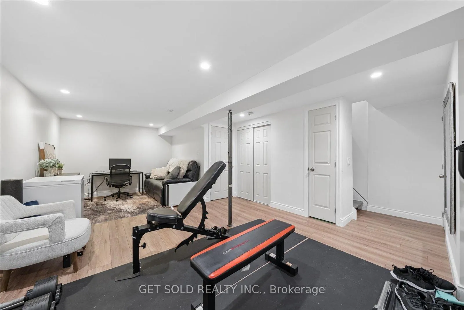 Photo 27 of Unit 4, 2 Cedar Drive, Orangeville — HOMEH