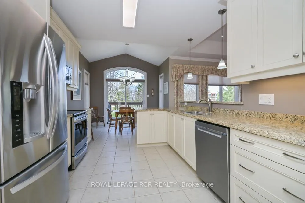 Photo 5 of 177 Ridge Way, New Tecumseth, Alliston — HOMEH