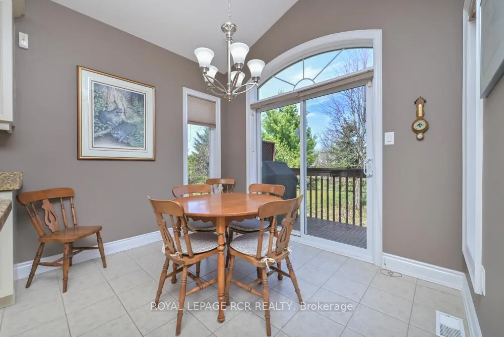 Photo 10 of 177 Ridge Way, New Tecumseth, Alliston — HOMEH