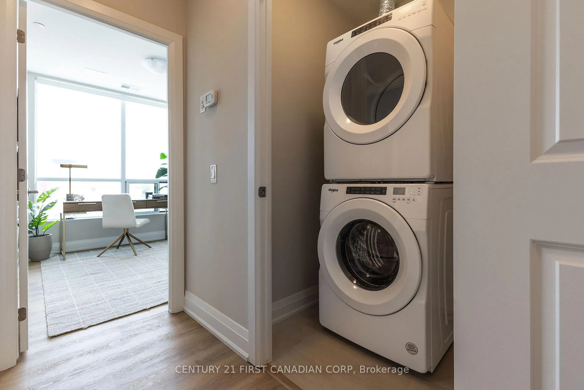 Photo 8 of Unit 909, 4286 King Street, Kitchener — HOMEH
