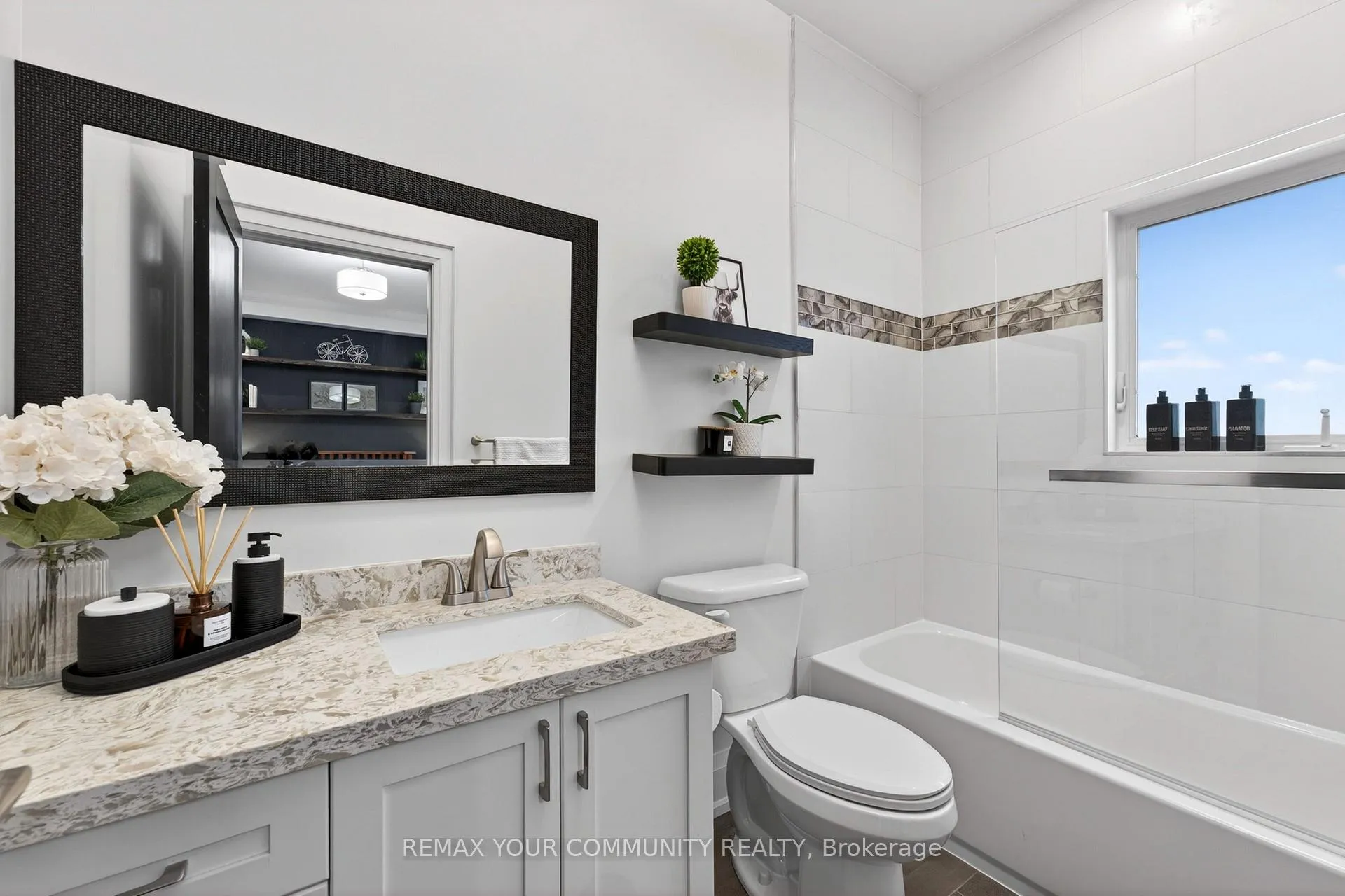 Photo 22 of 6 Grayson Road, Ajax, Central — HOMEH