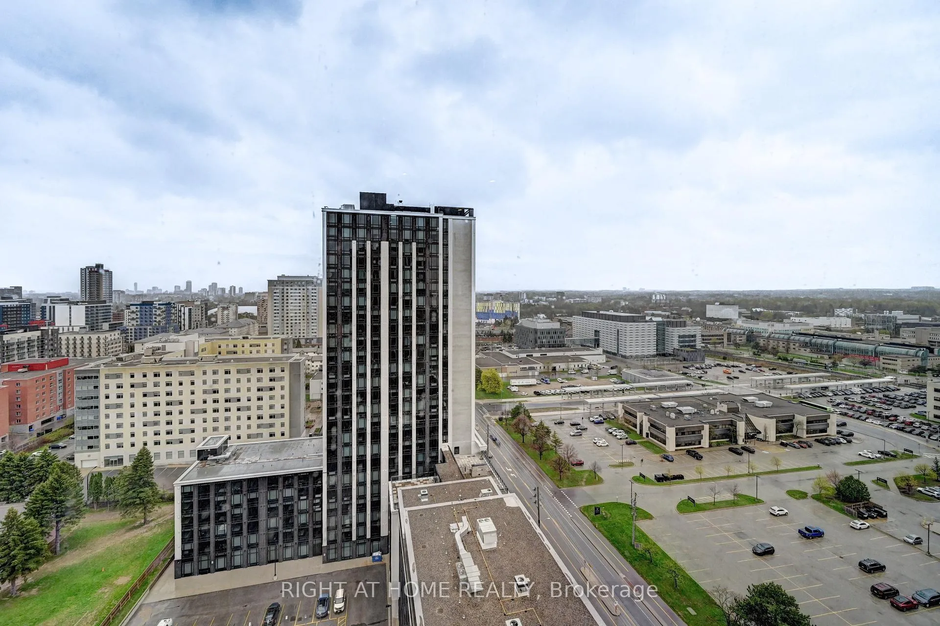 Photo 15 of Unit N2207, 330 Phillip Street, Waterloo, Beechwood/University — HOMEH