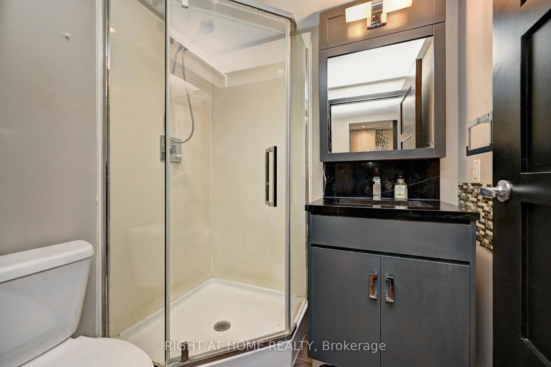 Photo 23 of Unit N2207, 330 Phillip Street, Waterloo, Beechwood/University — HOMEH