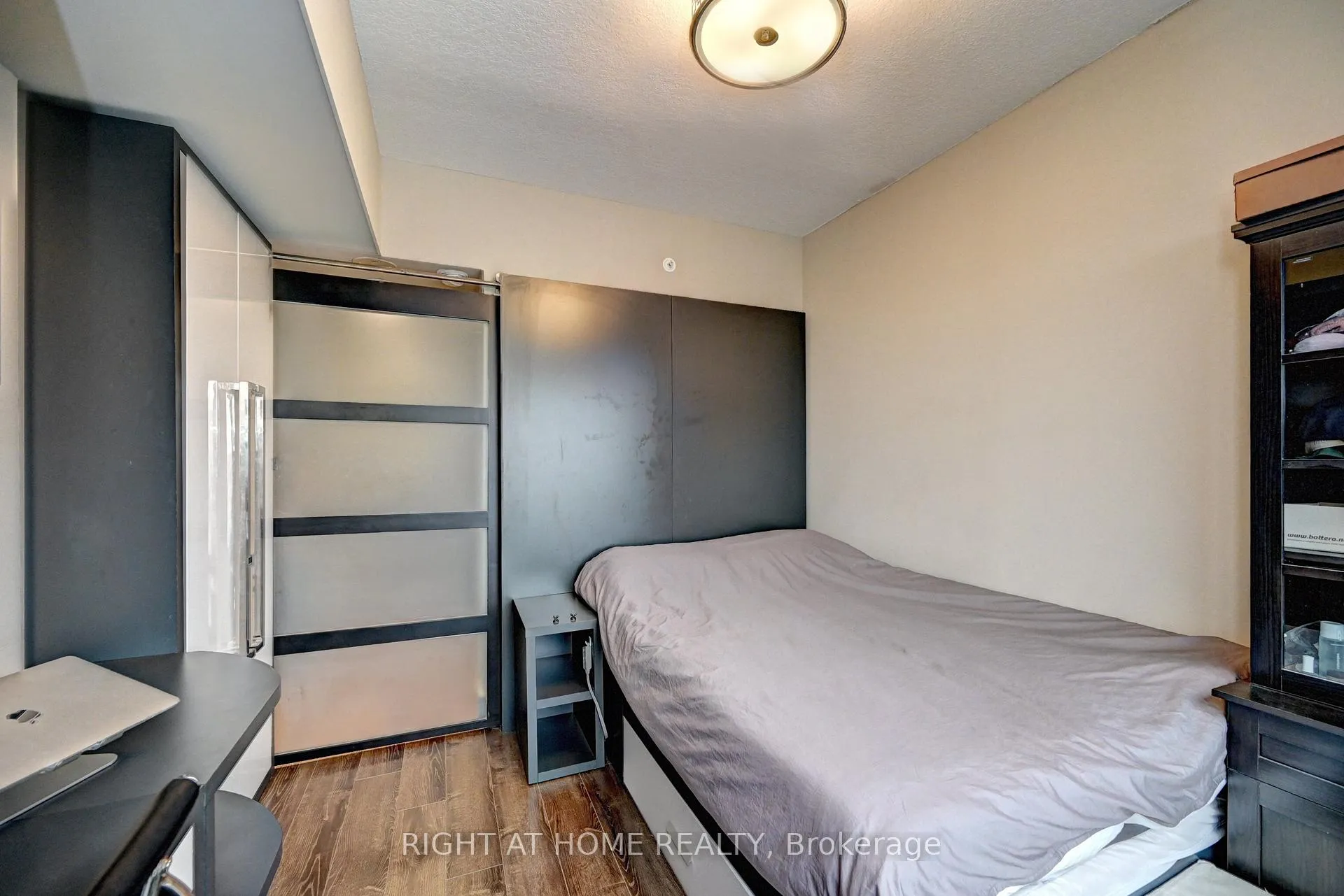 Photo 27 of Unit N2207, 330 Phillip Street, Waterloo, Beechwood/University — HOMEH