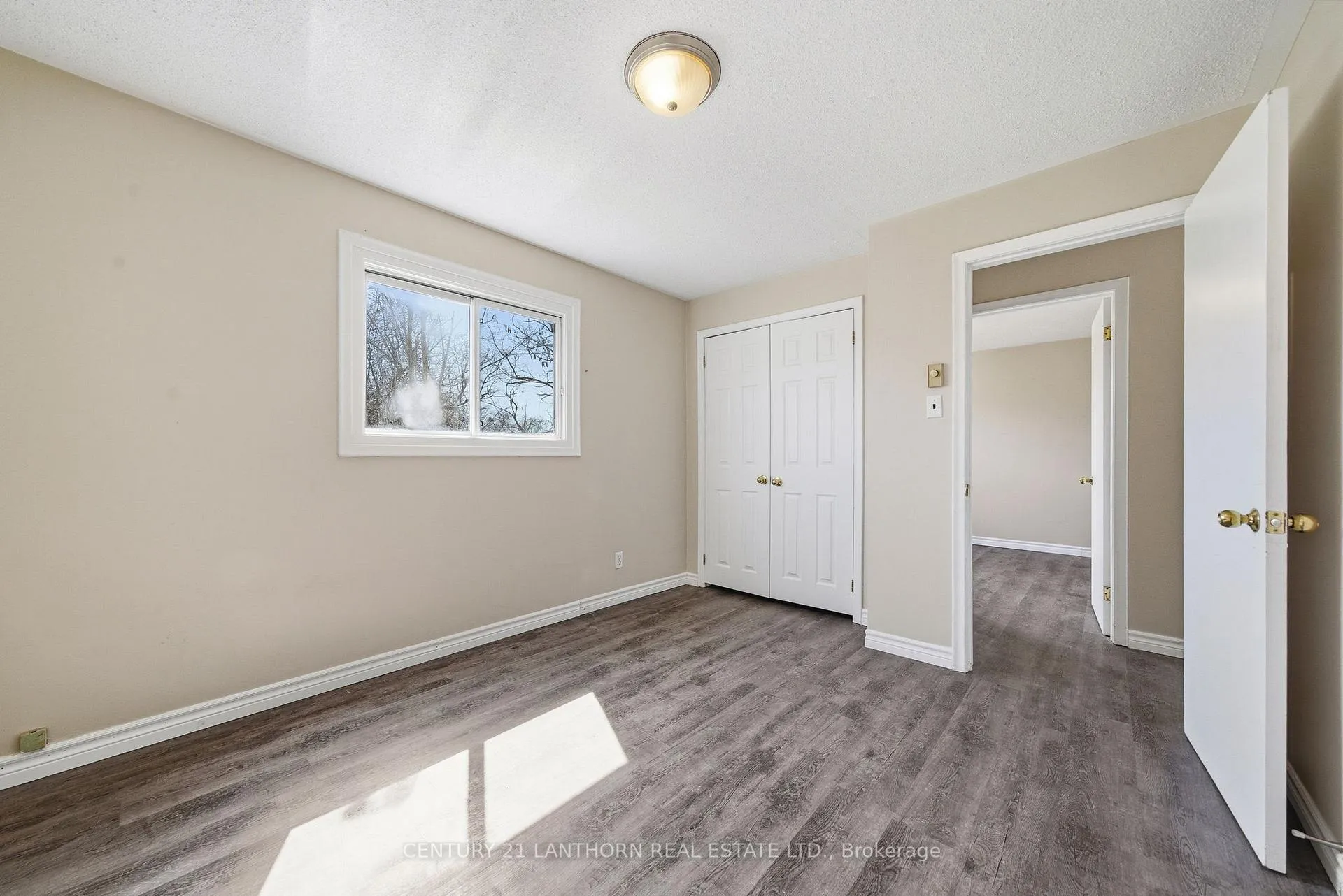 Photo 16 of 29 Downes Avenue, Prince Edward County, Picton Ward — HOMEH