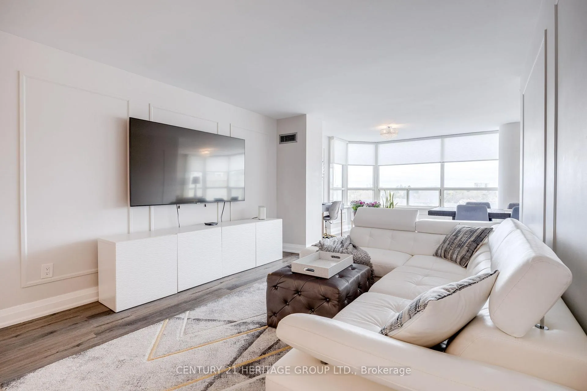 Photo 10 of Unit 707, 7 Townsgate Drive, Vaughan, Crestwood-Springfarm-Yorkhill — HOMEH