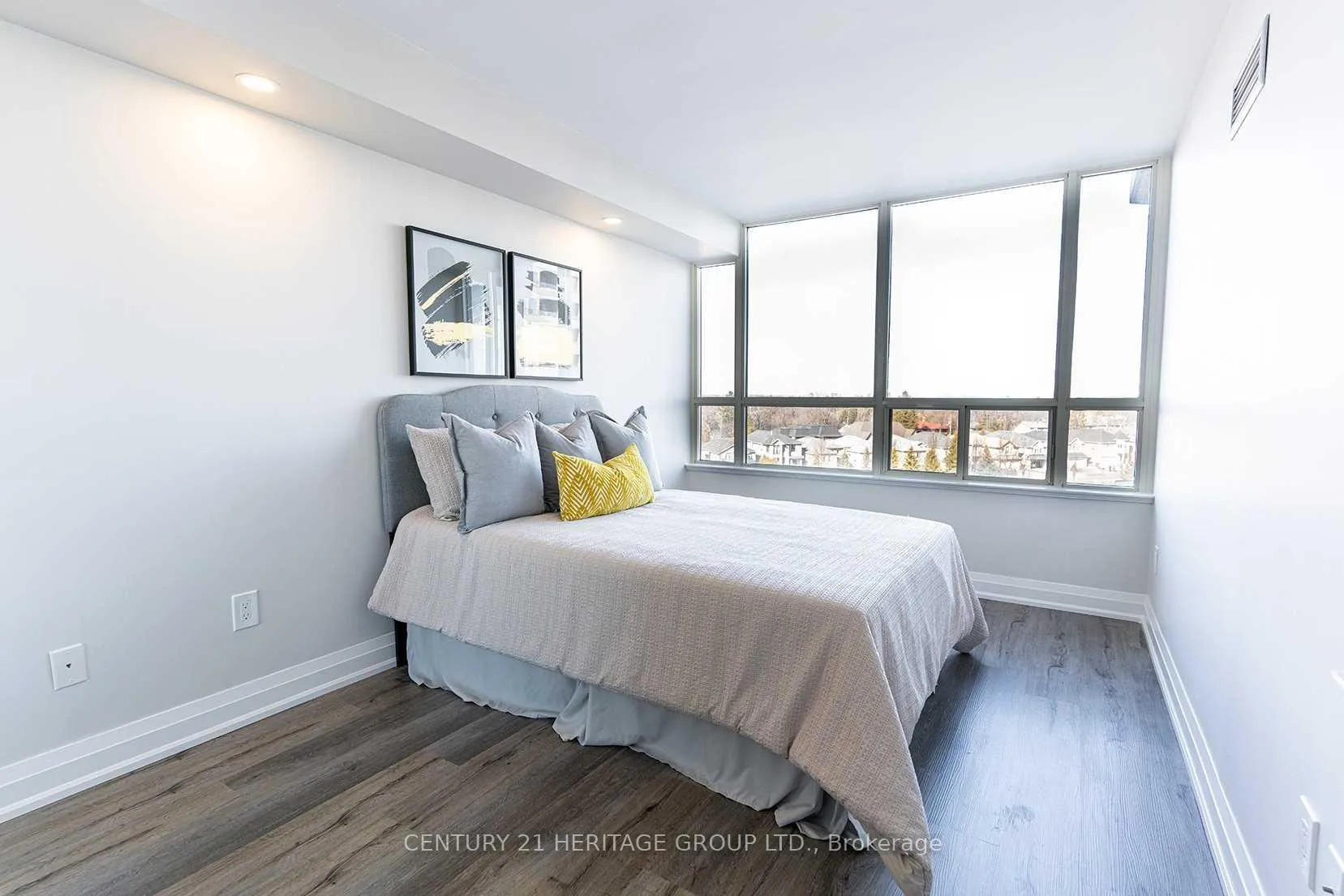 Photo 21 of Unit 707, 7 Townsgate Drive, Vaughan, Crestwood-Springfarm-Yorkhill — HOMEH