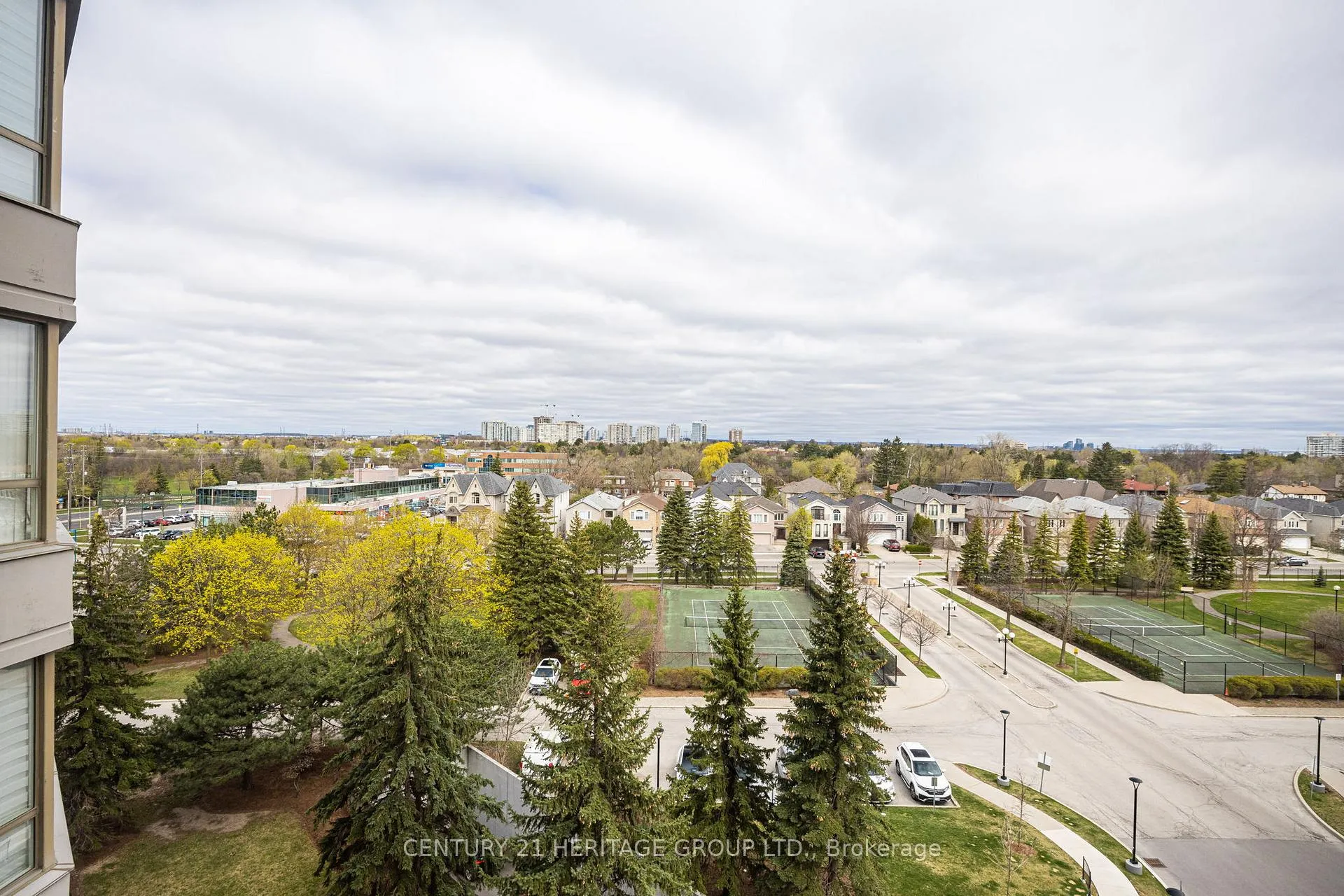 Photo 23 of Unit 707, 7 Townsgate Drive, Vaughan, Crestwood-Springfarm-Yorkhill — HOMEH