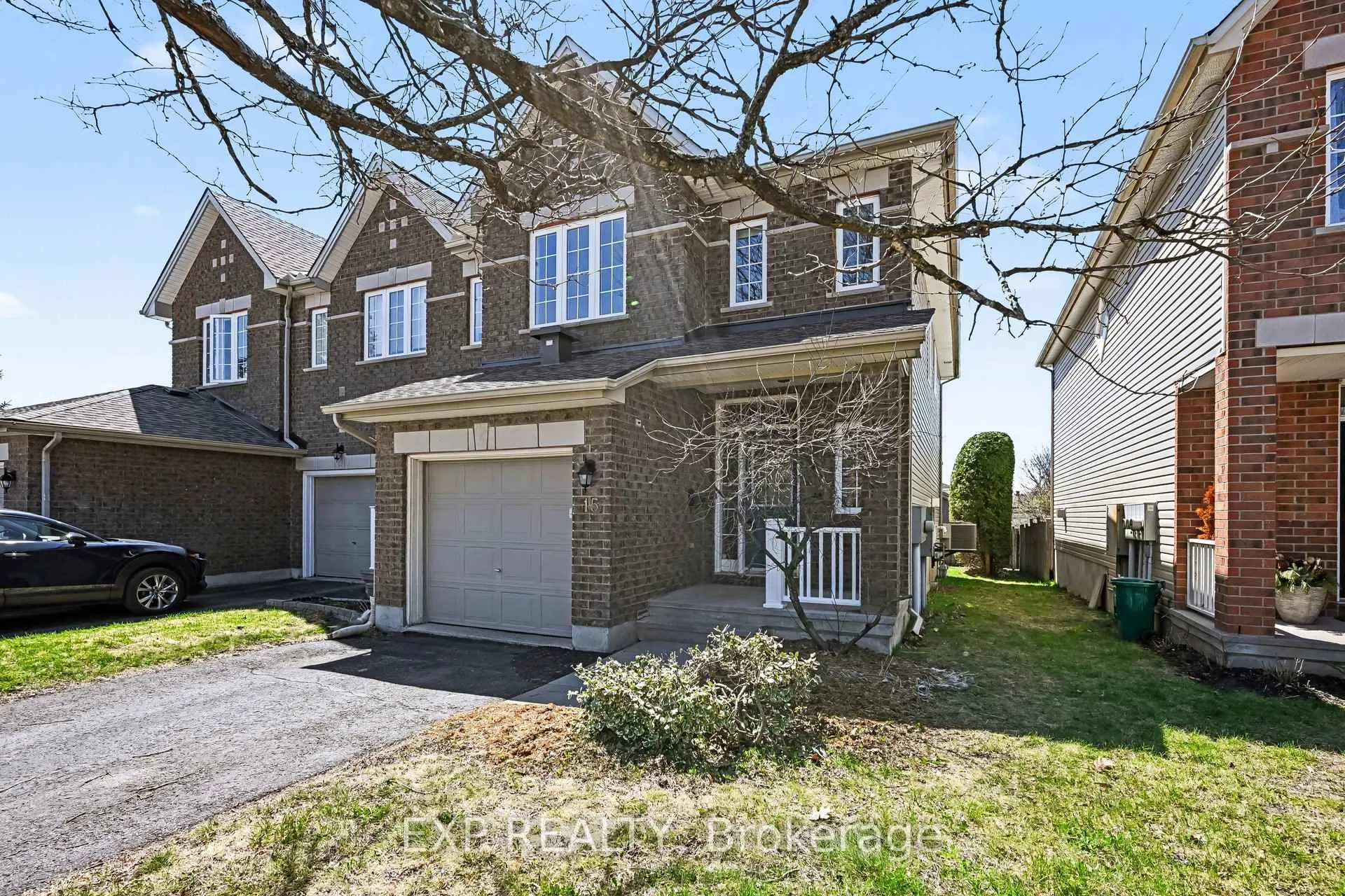 Photo 2 of 15 Cedar Valley Drive, Ottawa, Kanata - Emerald Meadows/Trailwest — HOMEH