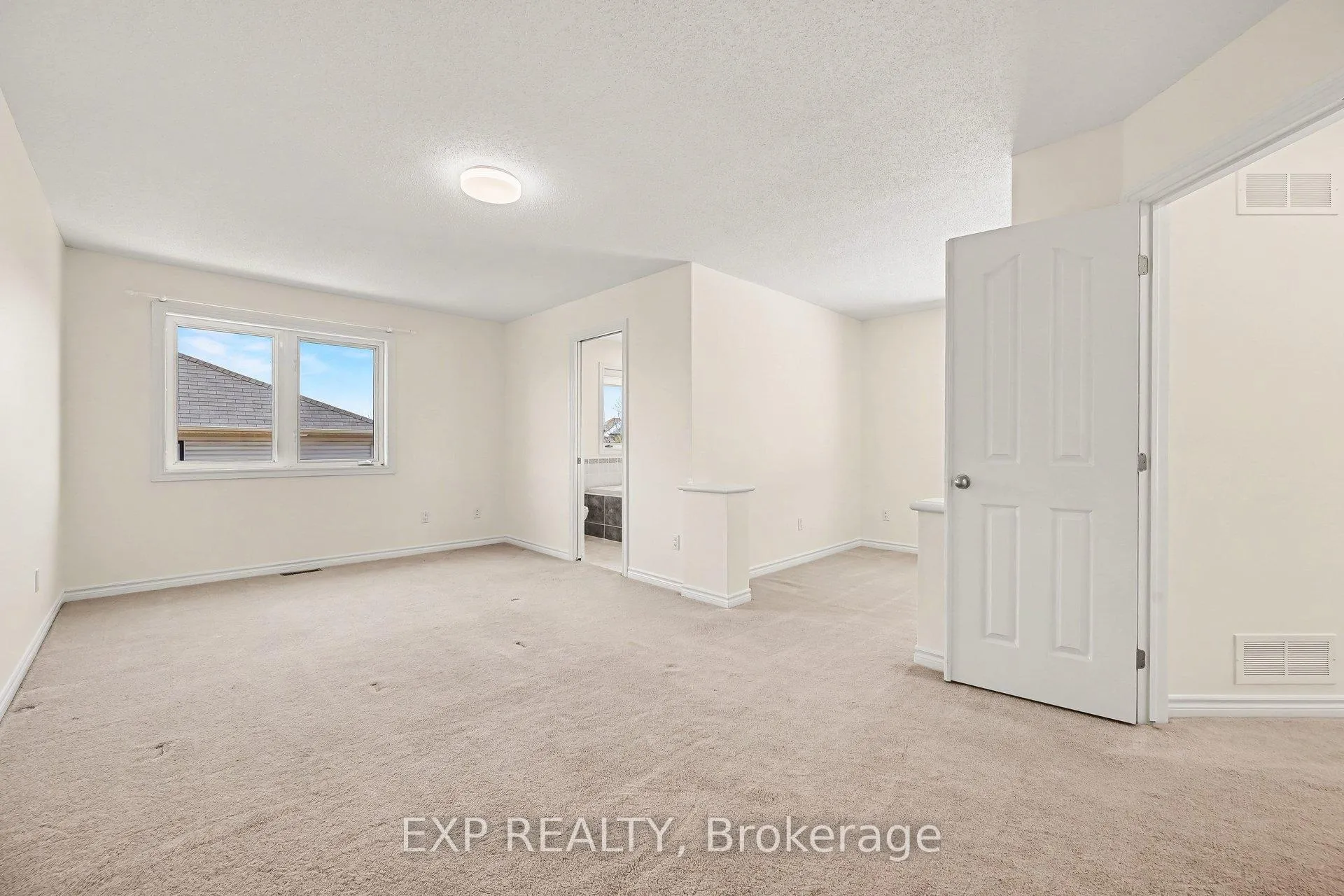 Photo 20 of 15 Cedar Valley Drive, Ottawa, Kanata - Emerald Meadows/Trailwest — HOMEH