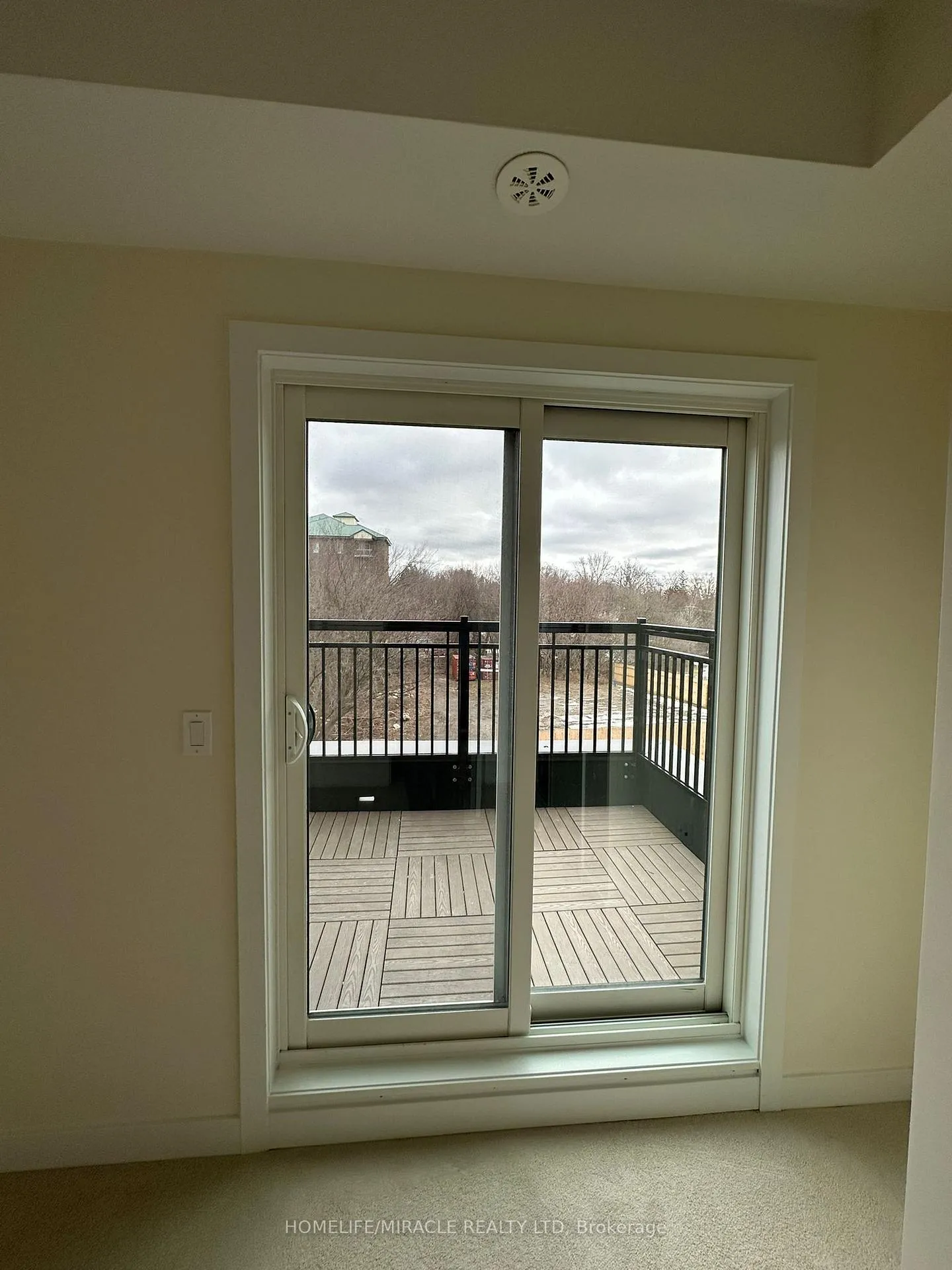Photo 24 of Unit 212, 15100 Yonge Street, Aurora, Aurora Village — HOMEH