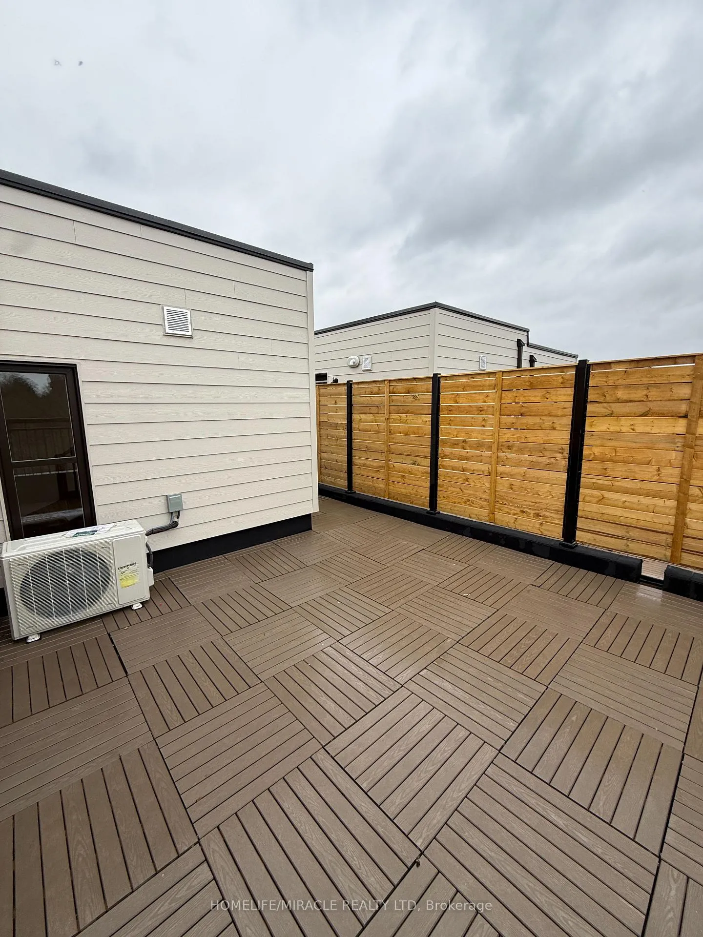 Photo 35 of Unit 212, 15100 Yonge Street, Aurora, Aurora Village — HOMEH
