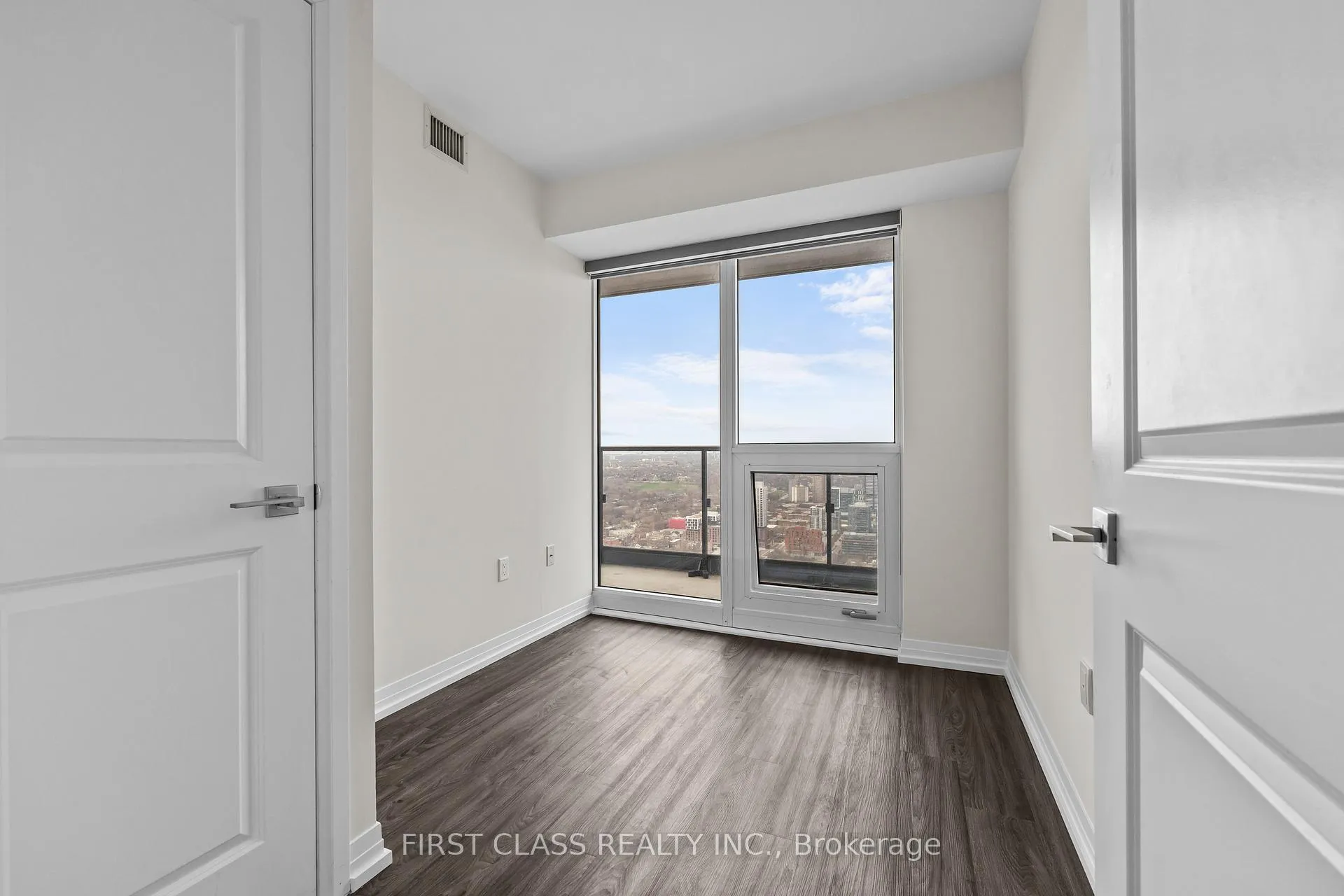 Photo 17 of Unit 4613, 251 Jarvis Street, Toronto, Church-Yonge Corridor — HOMEH