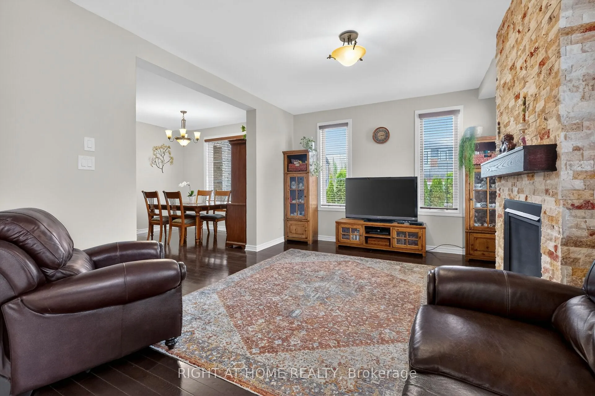 Photo 13 of 44 Hawks Landing Crescent, Ottawa, Stittsville (North) — HOMEH