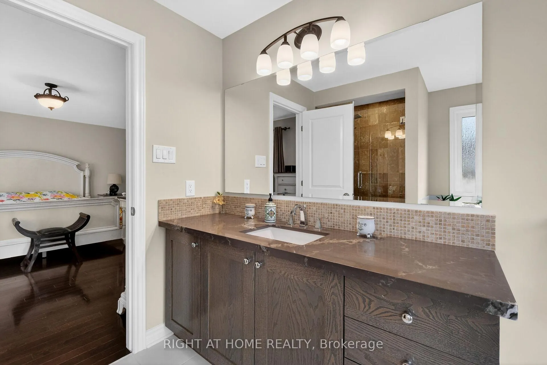 Photo 35 of 44 Hawks Landing Crescent, Ottawa, Stittsville (North) — HOMEH