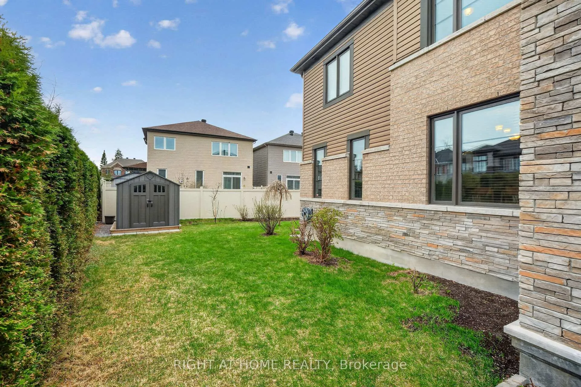 Photo 44 of 44 Hawks Landing Crescent, Ottawa, Stittsville (North) — HOMEH