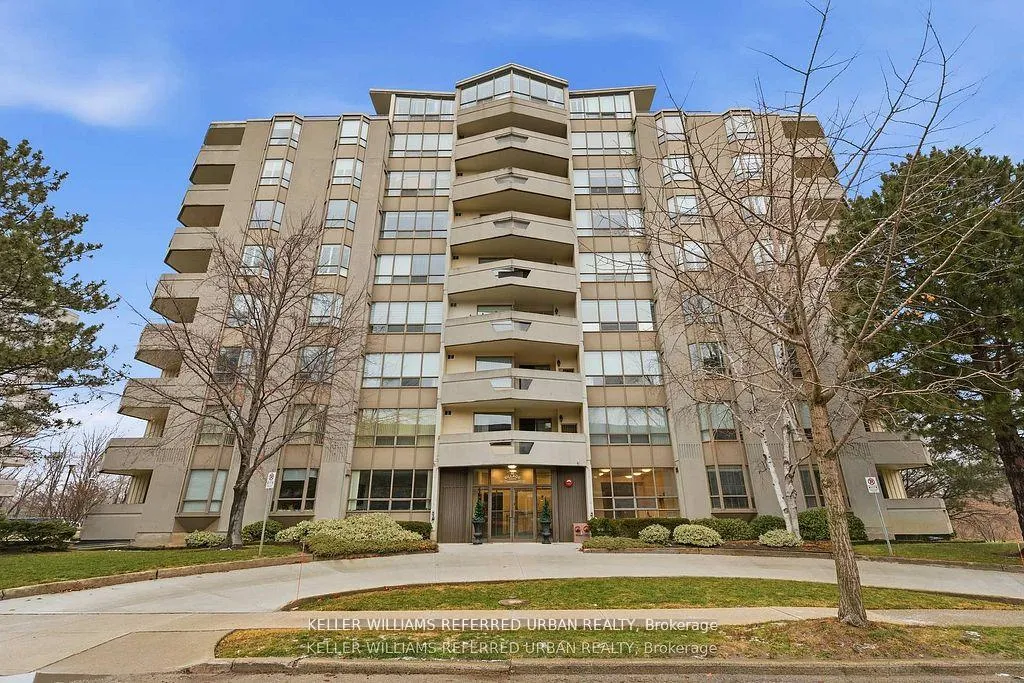 Photo 1 of Unit 208, 8 Village Green Boulevard, Hamilton, Stoney Creek — HOMEH