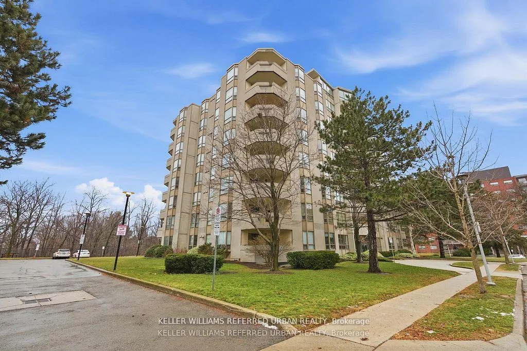 Photo 2 of Unit 208, 8 Village Green Boulevard, Hamilton, Stoney Creek — HOMEH