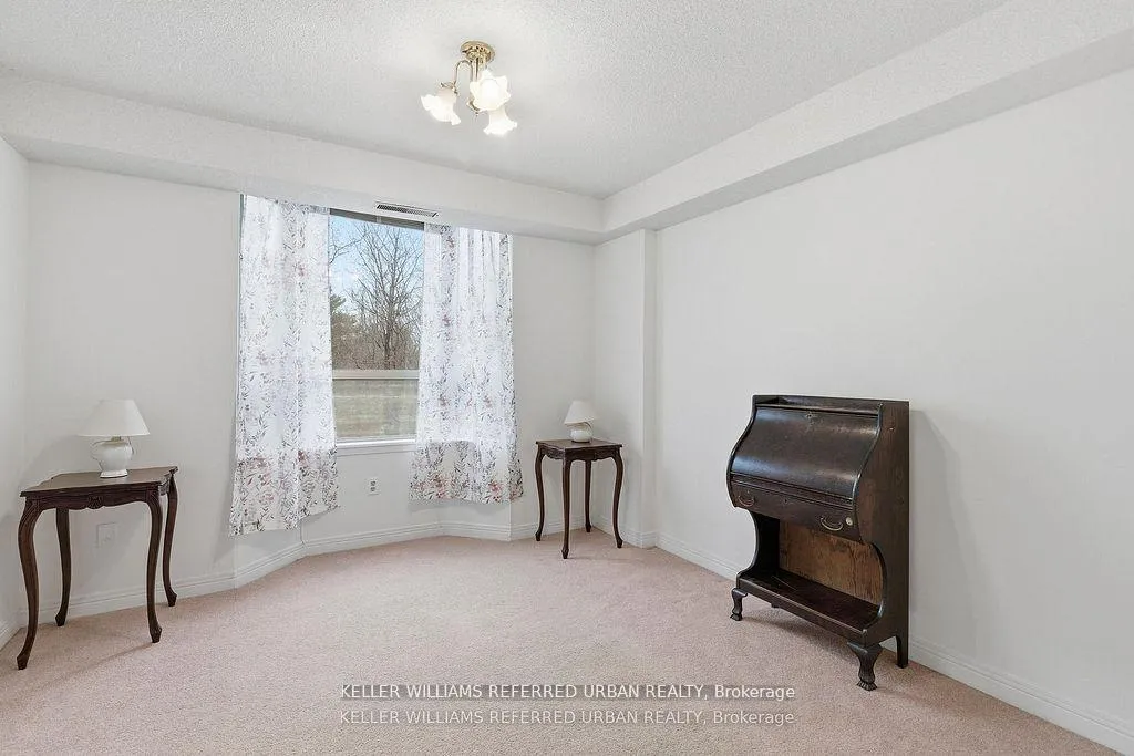Photo 10 of Unit 208, 8 Village Green Boulevard, Hamilton, Stoney Creek — HOMEH