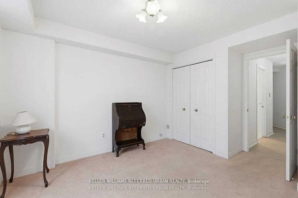 Photo 11 of Unit 208, 8 Village Green Boulevard, Hamilton, Stoney Creek — HOMEH