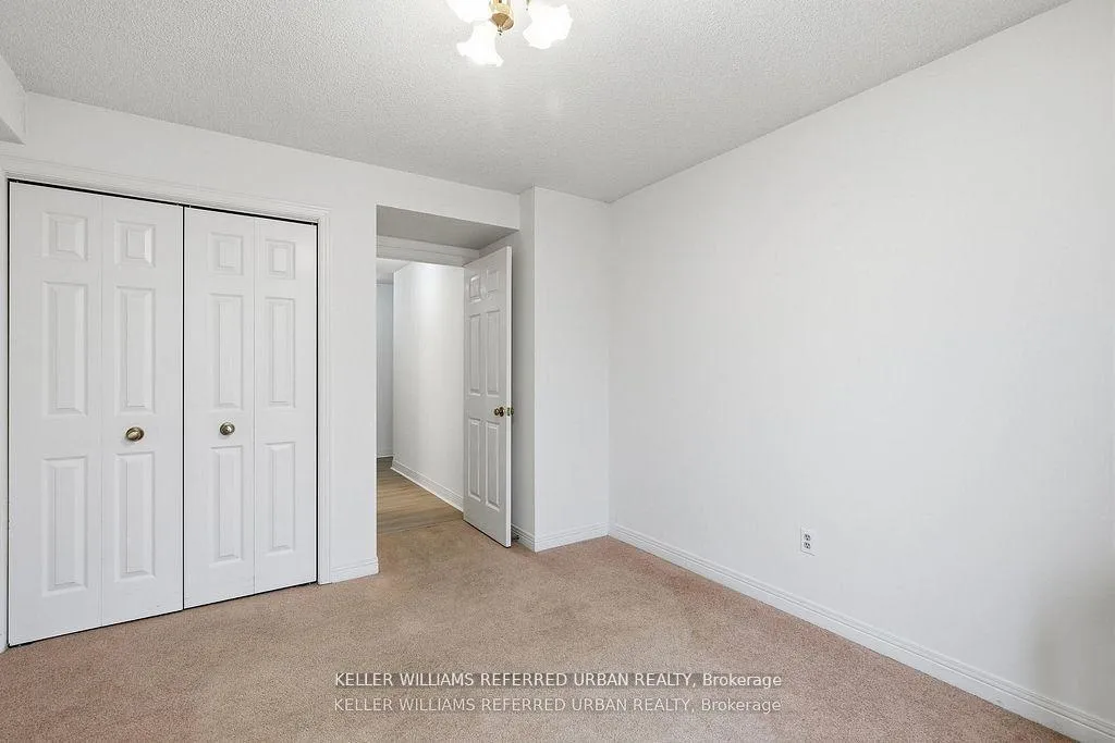 Photo 12 of Unit 208, 8 Village Green Boulevard, Hamilton, Stoney Creek — HOMEH